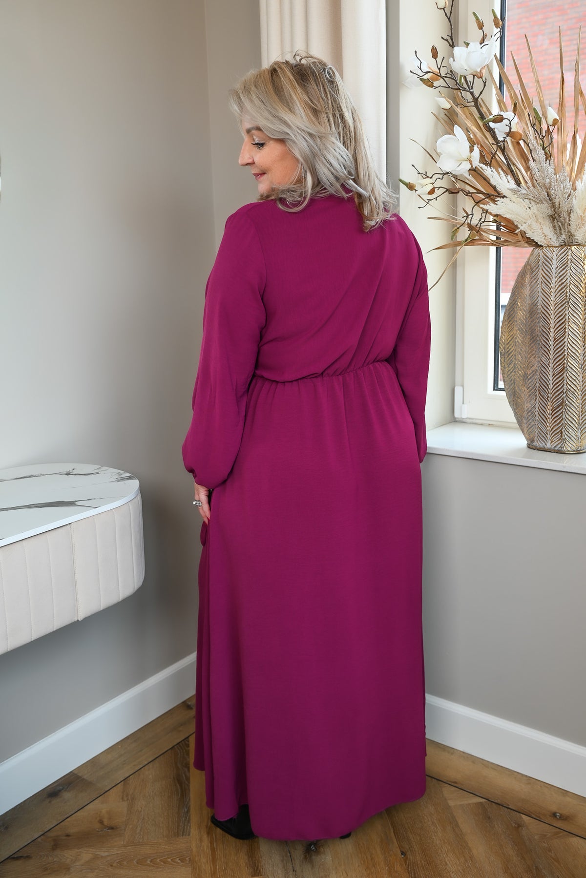 Maxi jurk lange mouwen met strik uni magenta