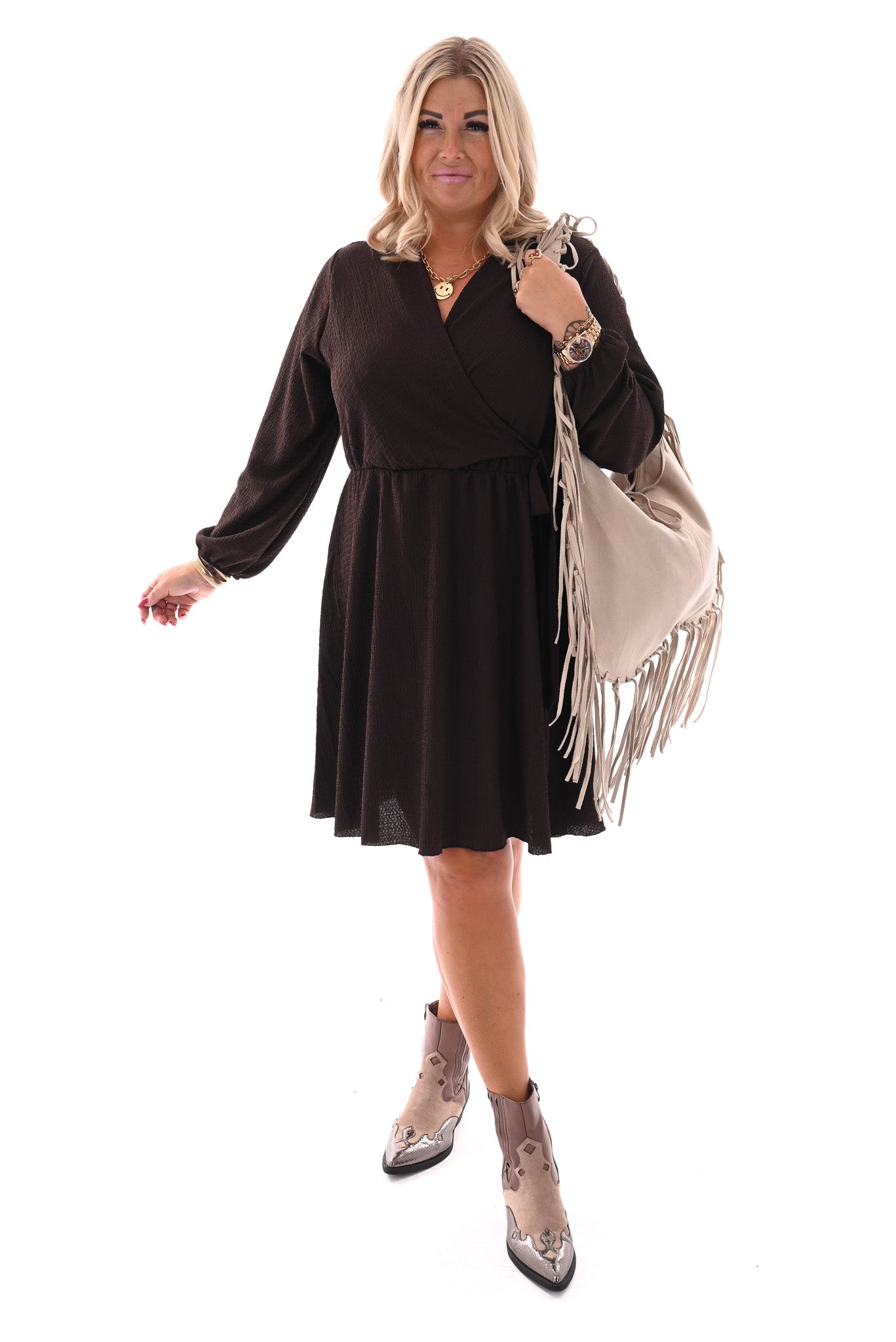 Korte crepe jurk met strik uni bruin