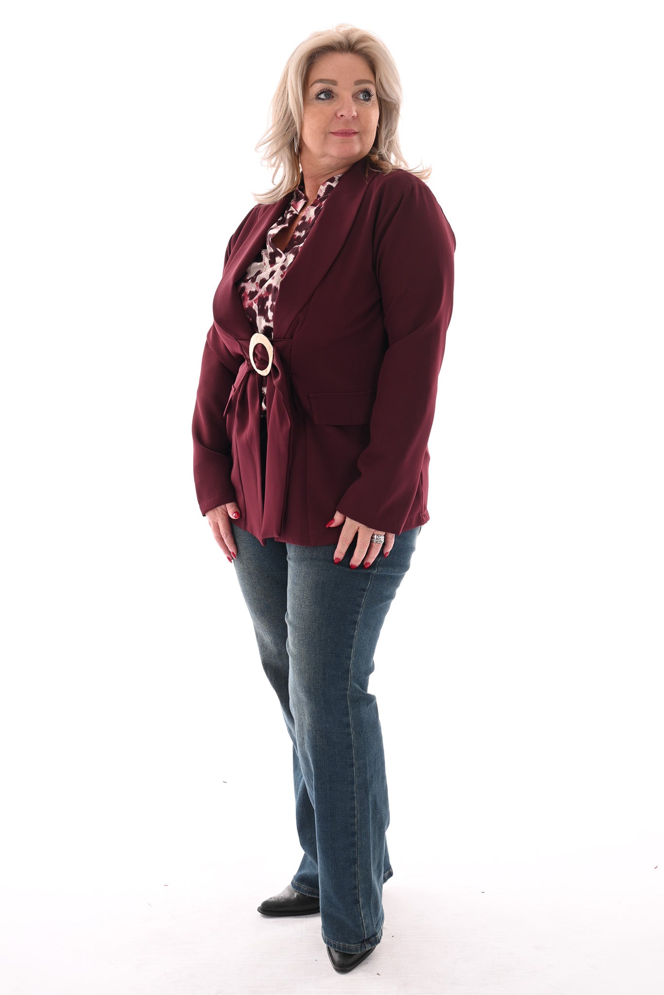 Blazer met ceintuur en gouden gesp bordeaux