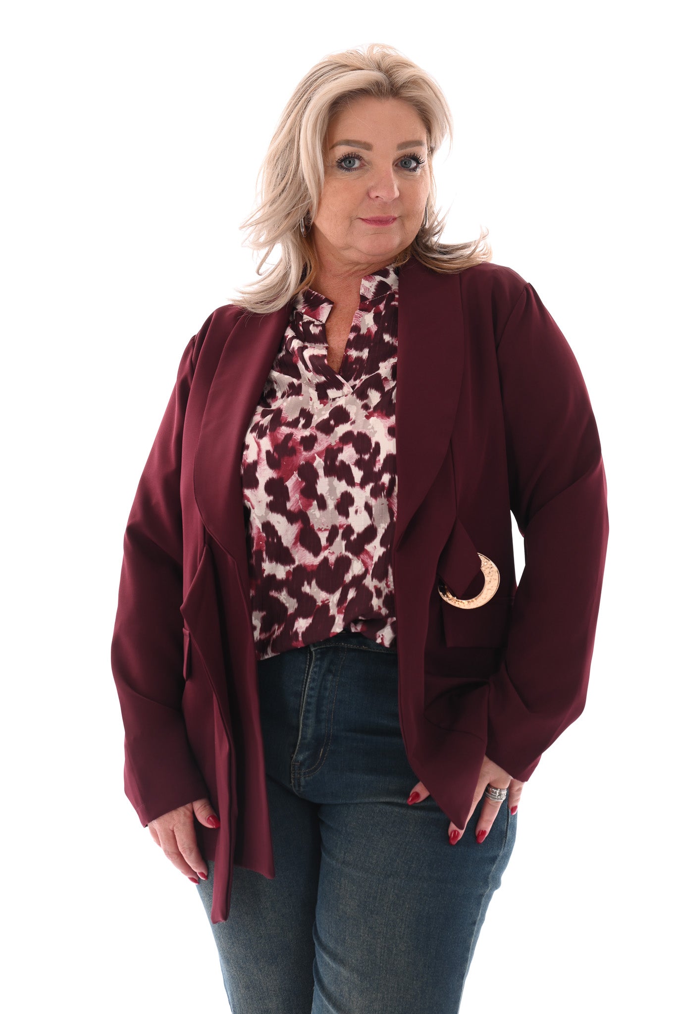 Blazer met ceintuur en gouden gesp bordeaux