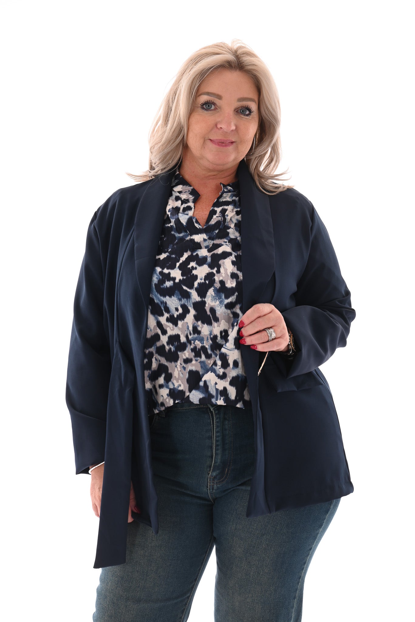 Blazer met ceintuur en gouden gesp marineblauw
