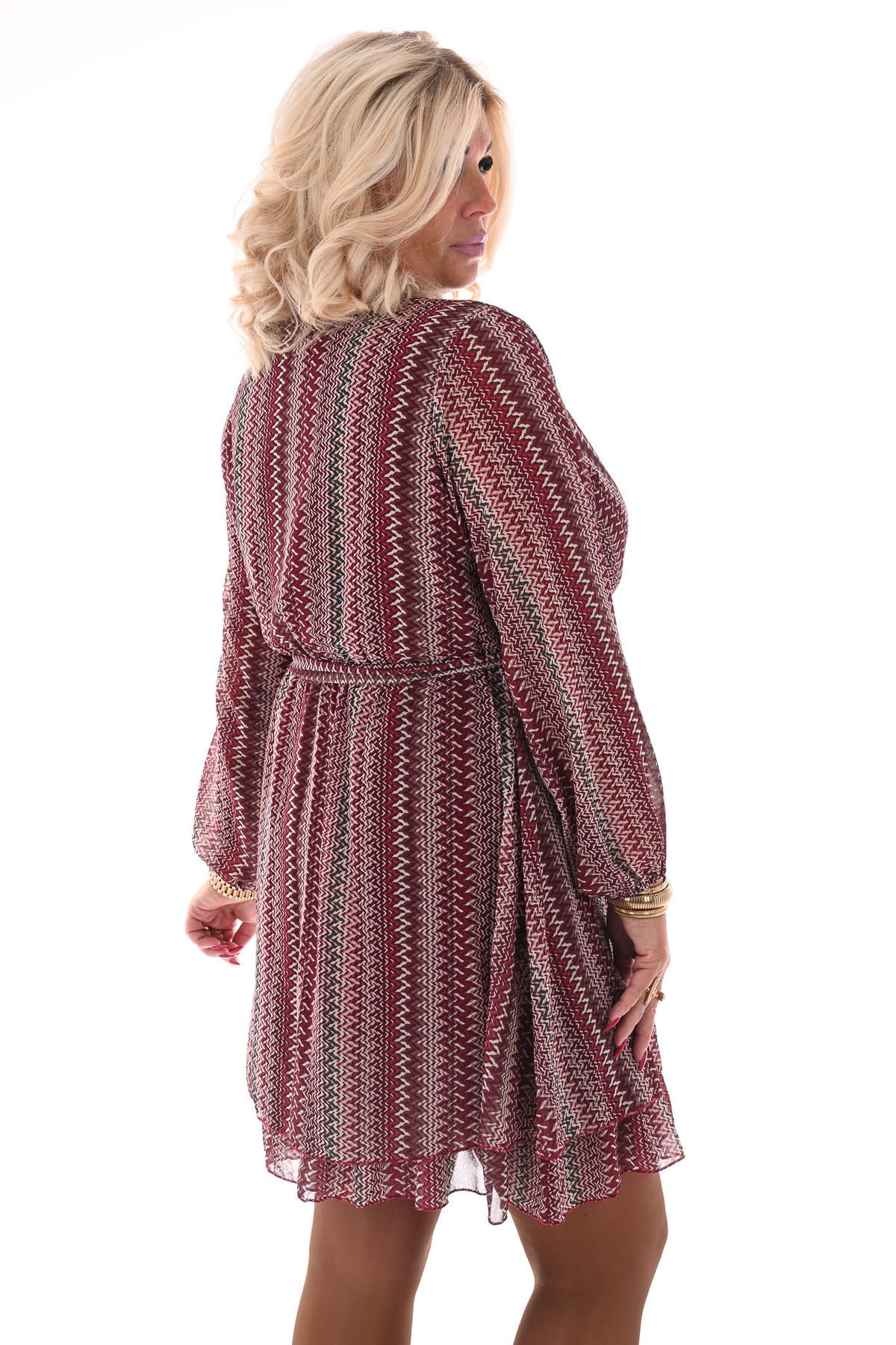Korte jurk lange mouwen zigzag met ceintuur bordeaux