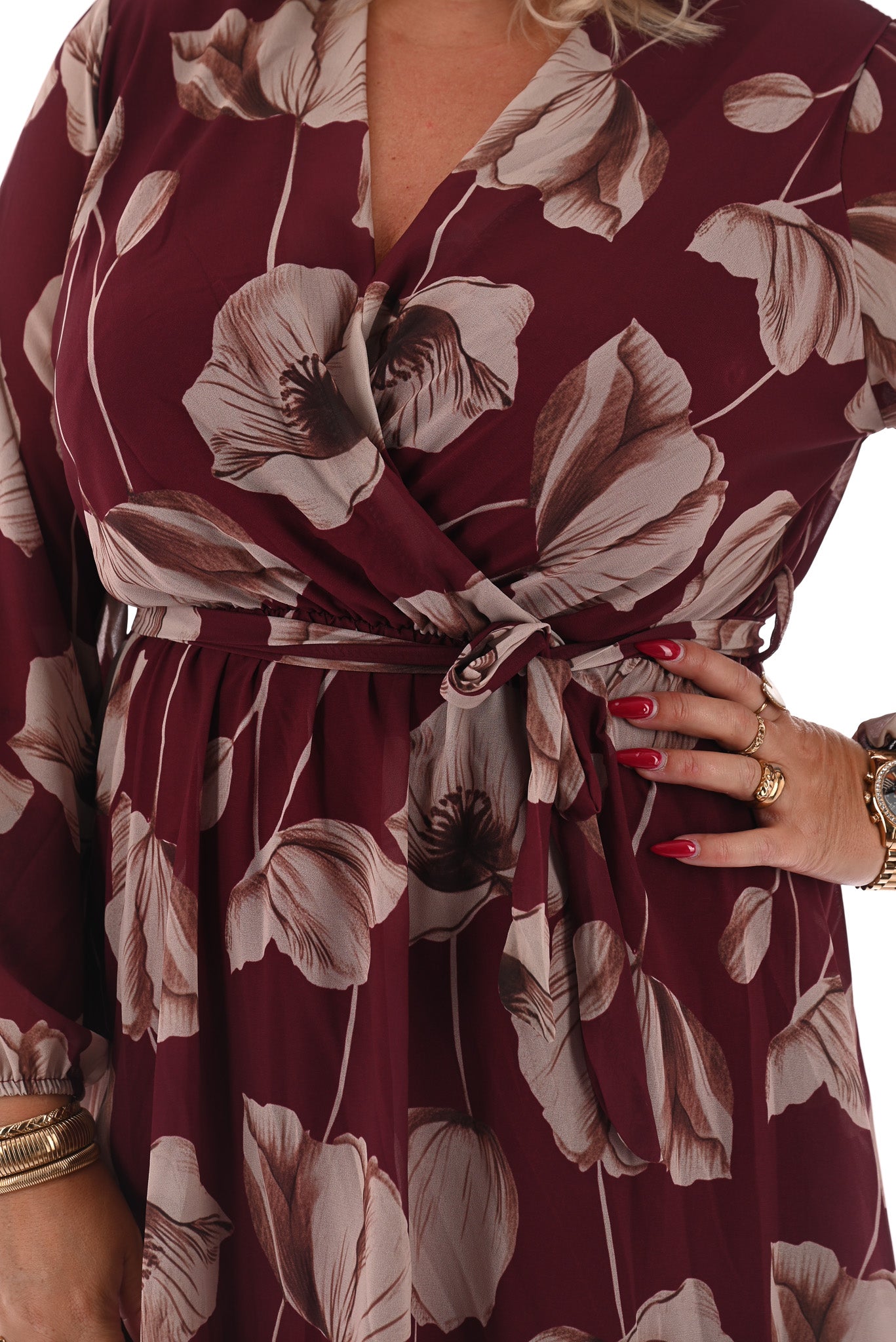 Korte jurk lange mouwen met ceintuur bloemenprint bordeaux