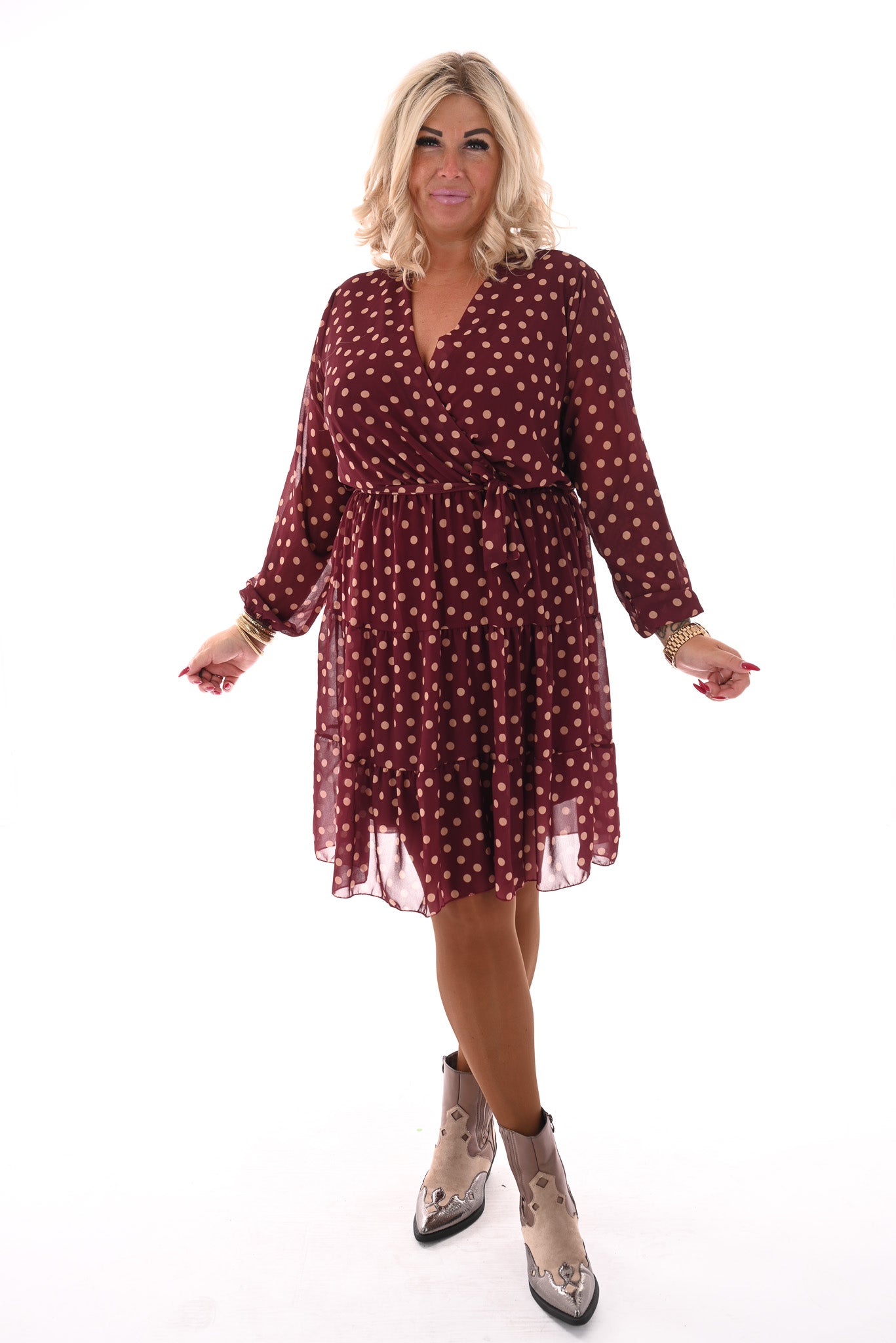 Korte jurk lange mouwen met stroken dots bordeaux
