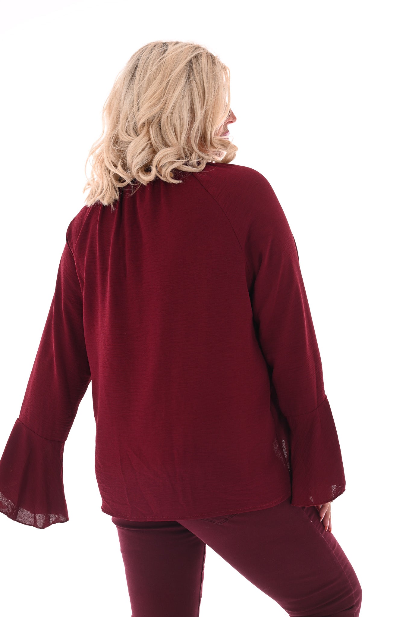 Blouse met roezels en trompetmouwen bordeaux