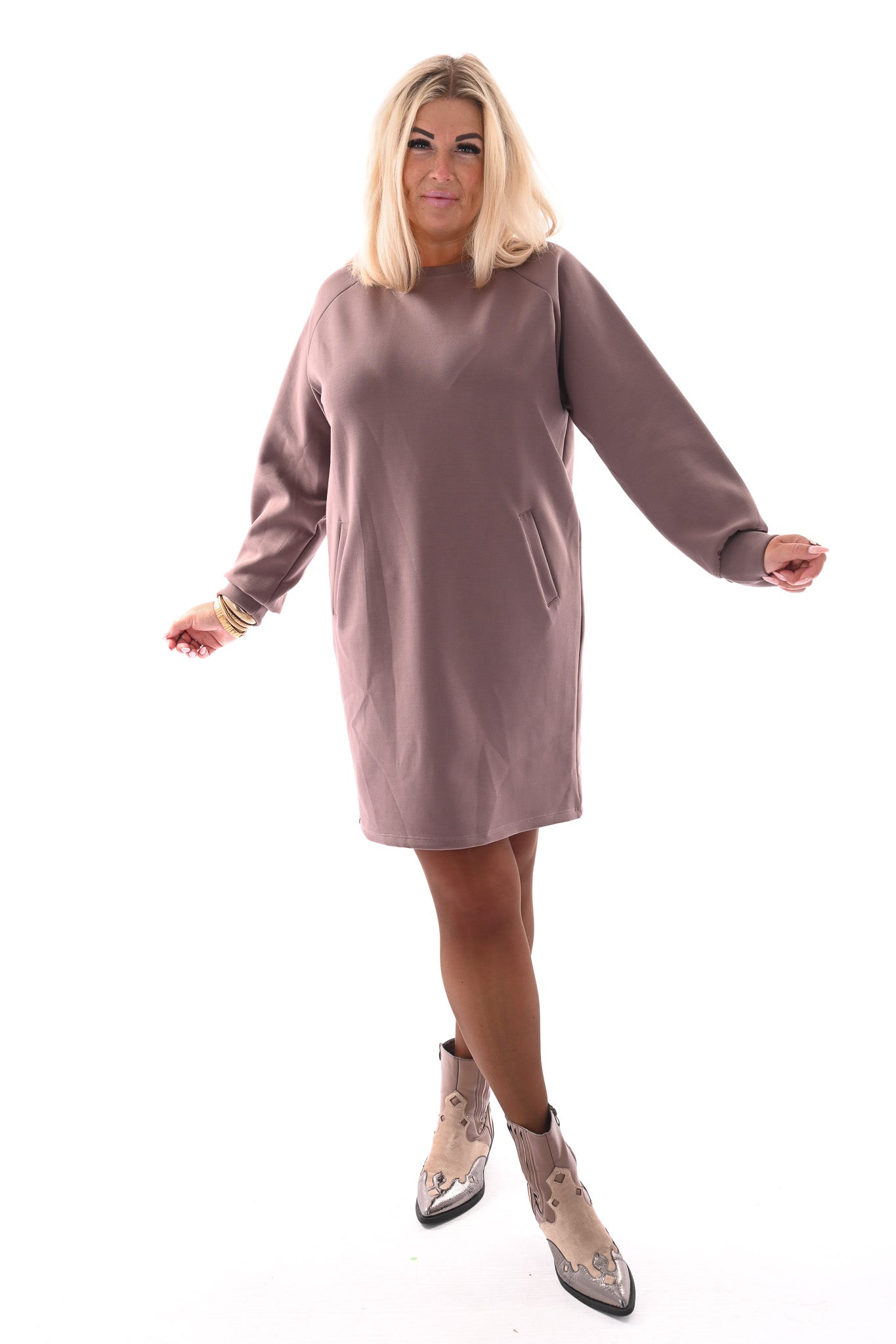 Sweaterdress deluxe met zakken taupe
