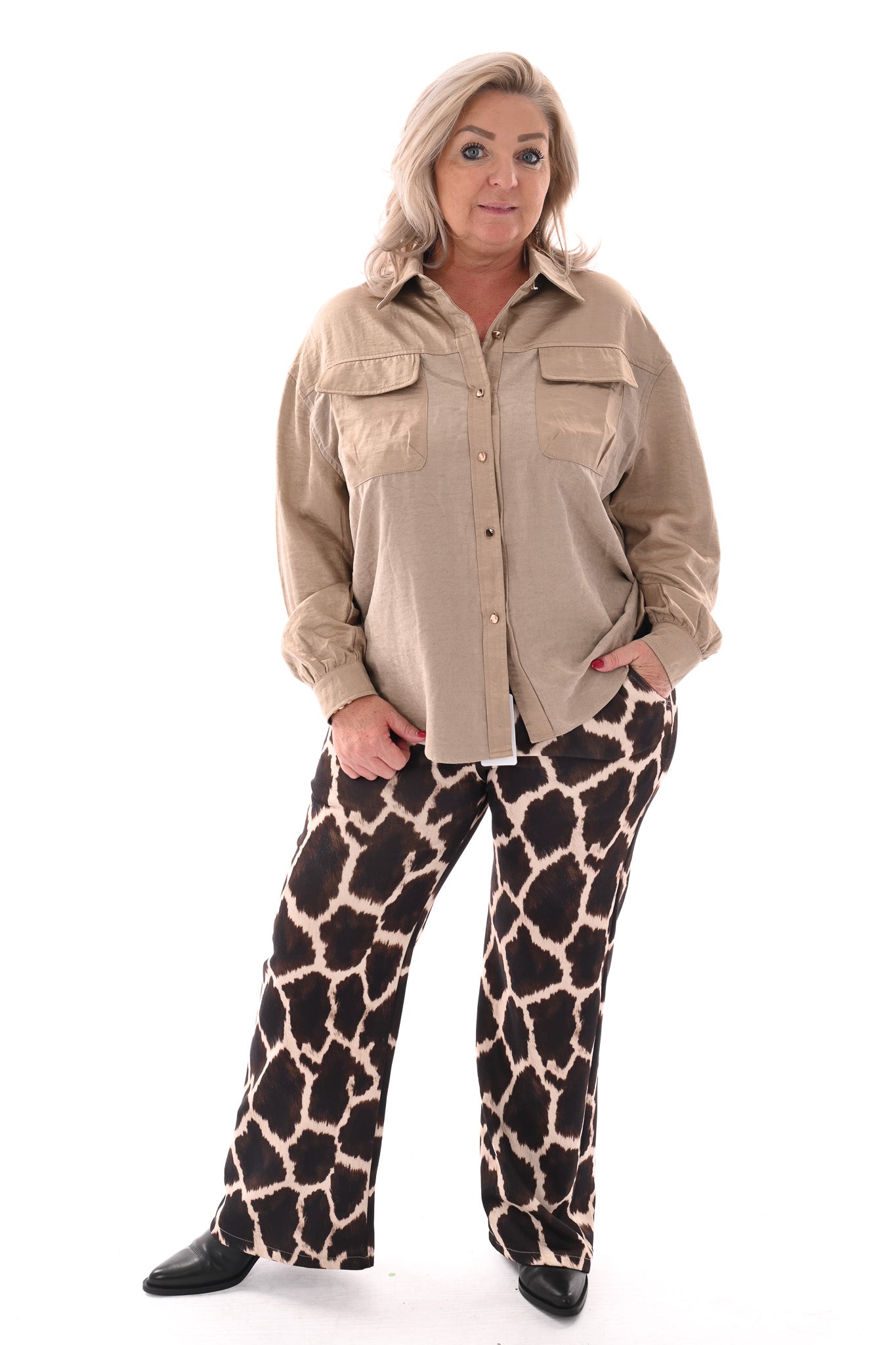 Broek giraffe print donkerbruin