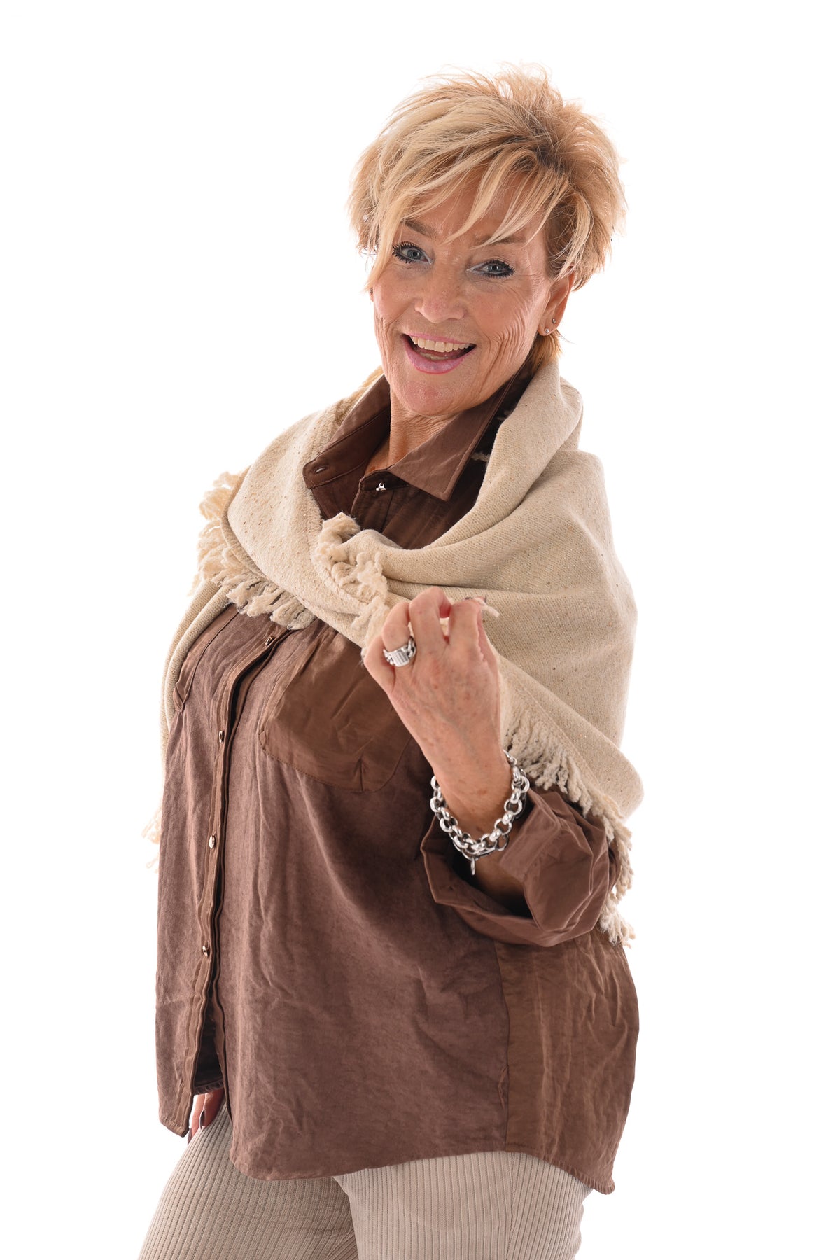 Sjaal met pailletten en franjes creme