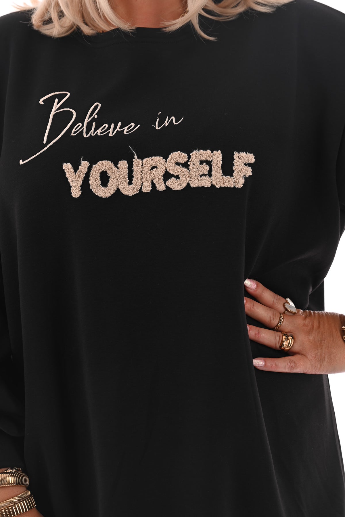 Sweater Believe in Yourself zwart