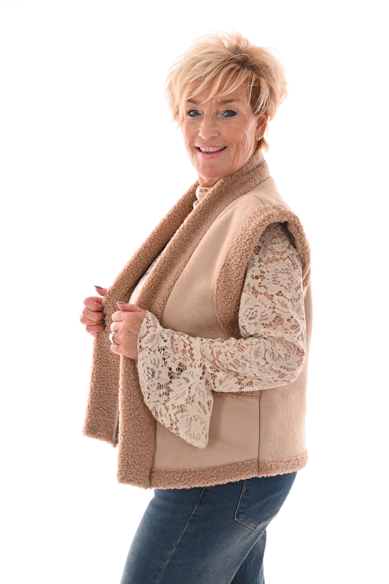 Gilet suede en teddy camel