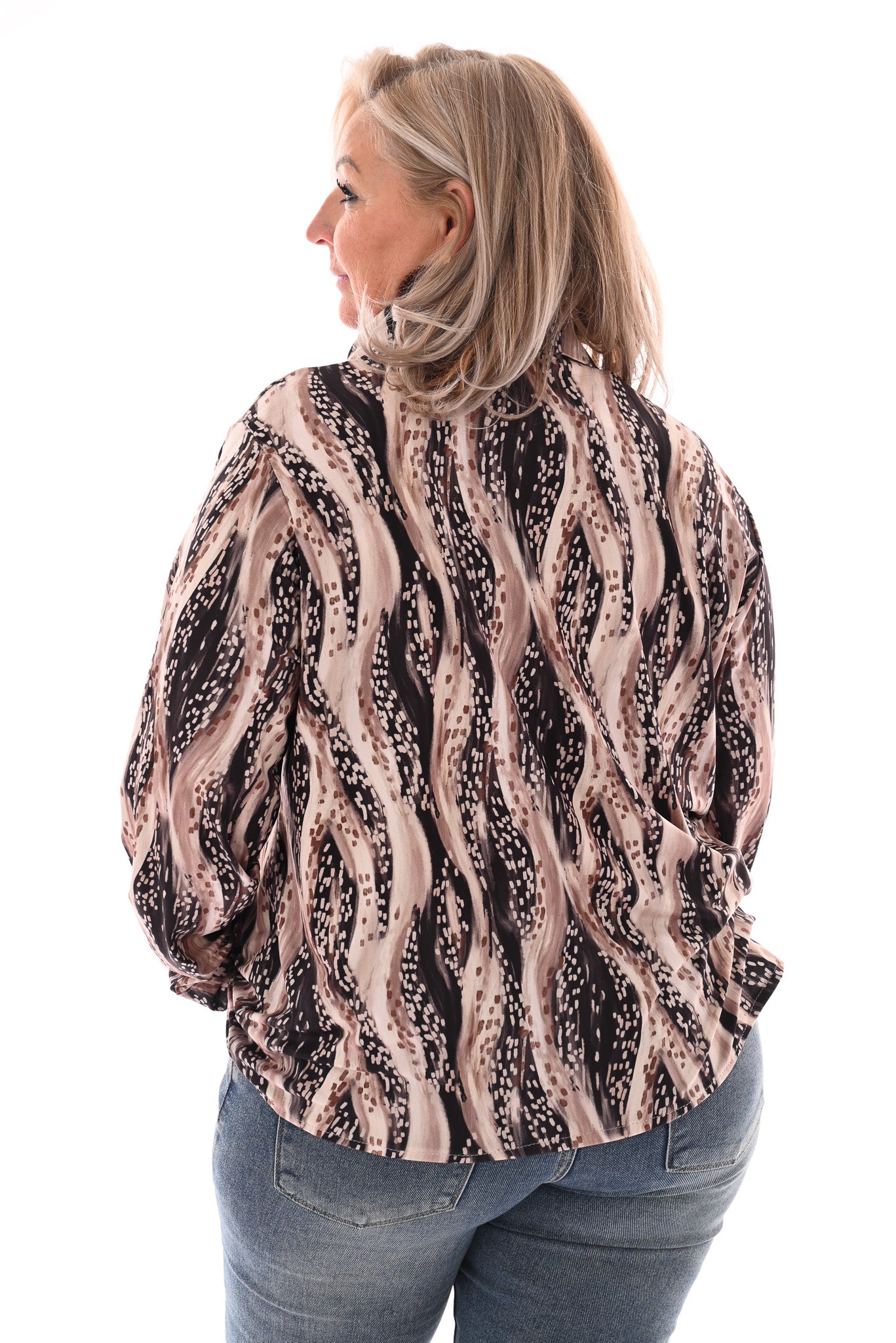 Doorknoop blouse stip zwart