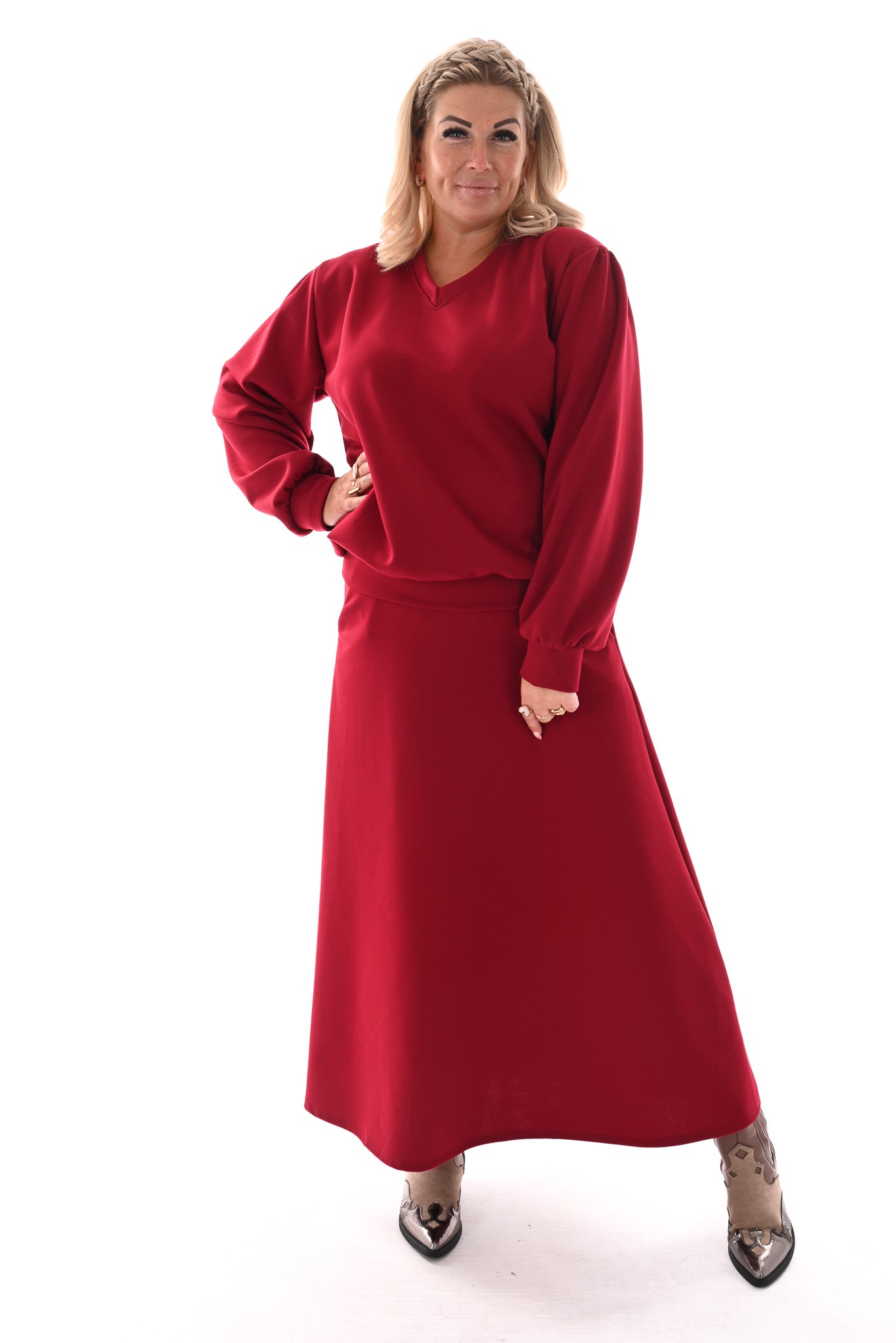 Tweedelig set sweater en rok bordeaux