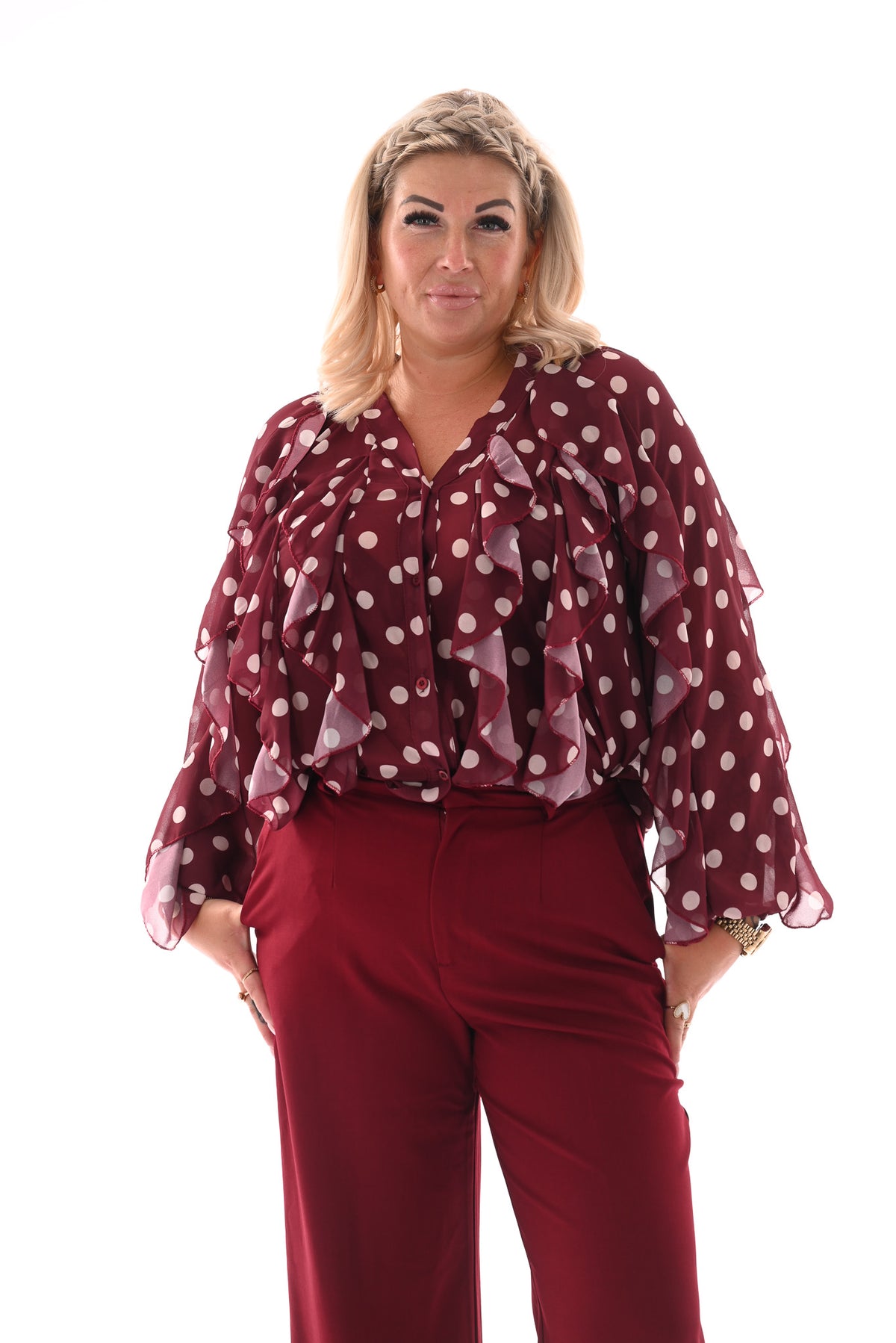 Doorknoop blouse ruffels dots bordeaux