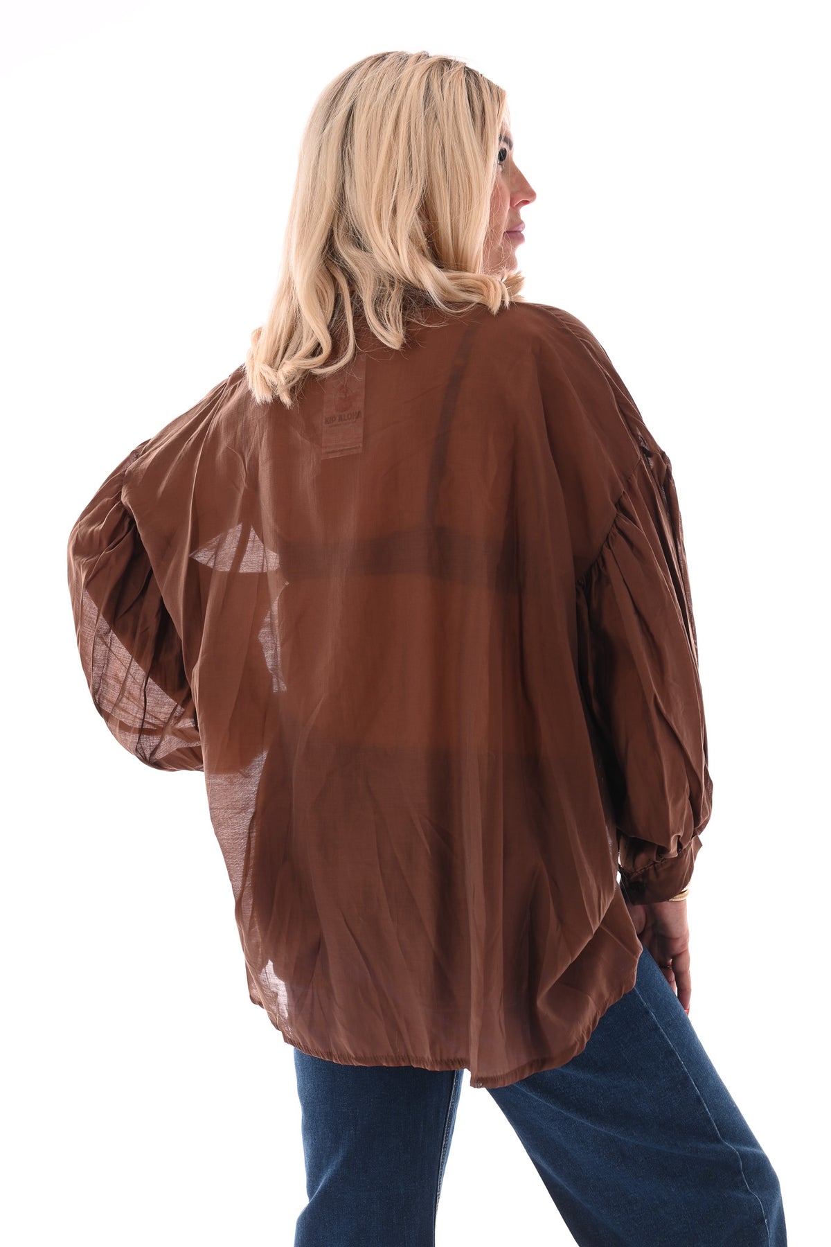 Doorknoop blouse pofmouwen bruin