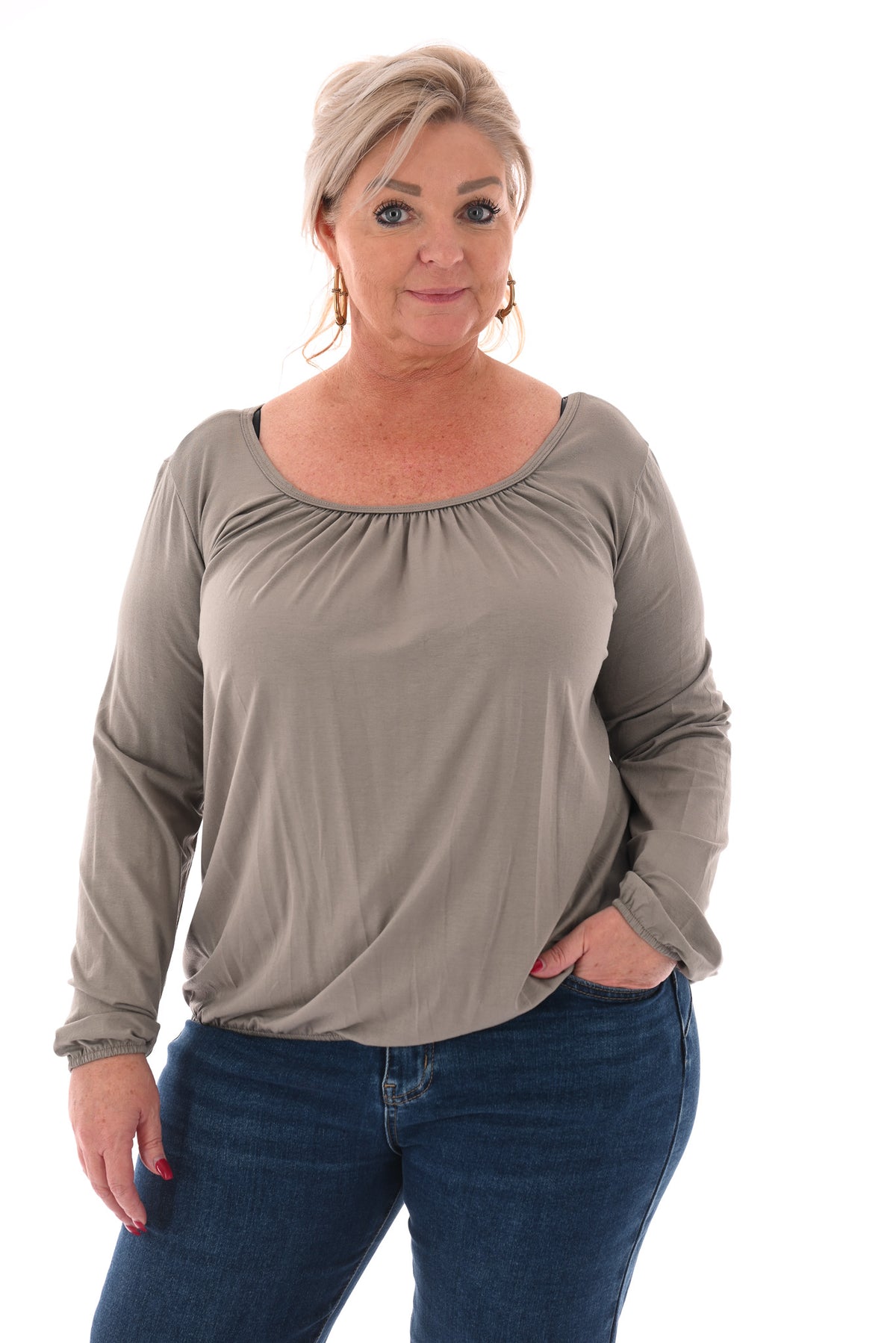 Basic top ronde hals taupe