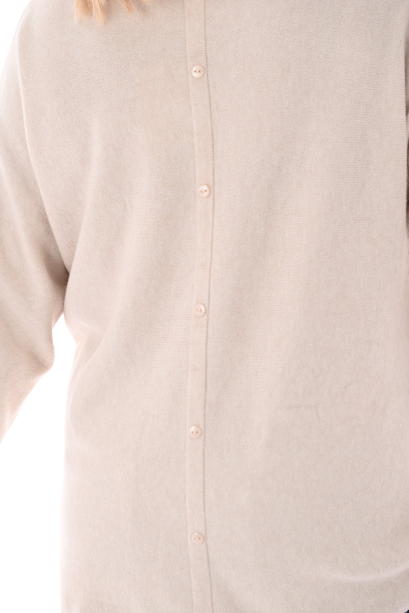 Trui met knoopjes creme