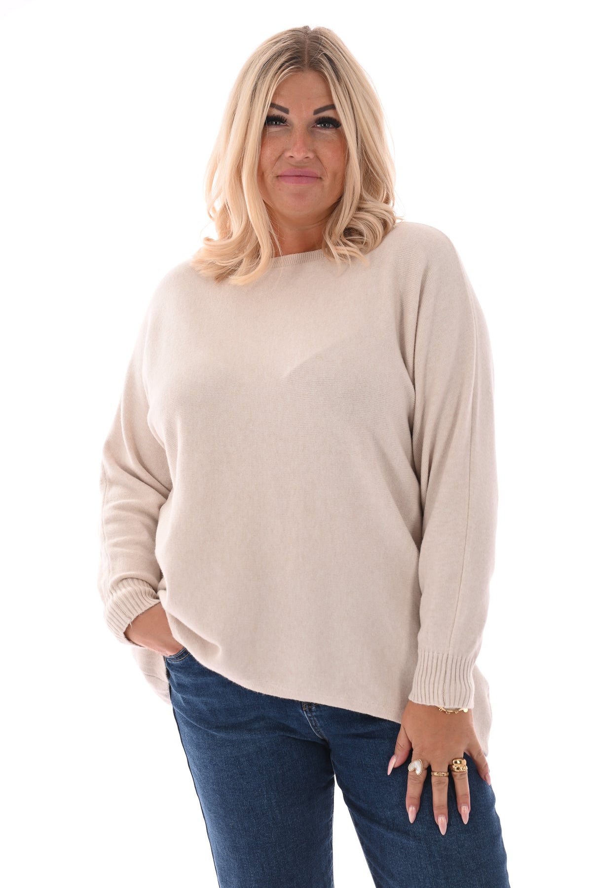 Trui met knoopjes creme