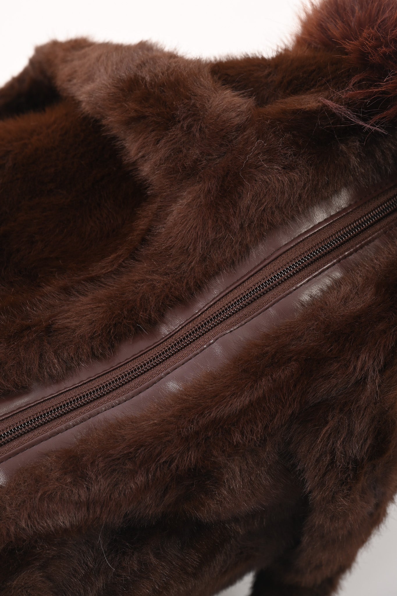 Furry shopper groot donkerbruin