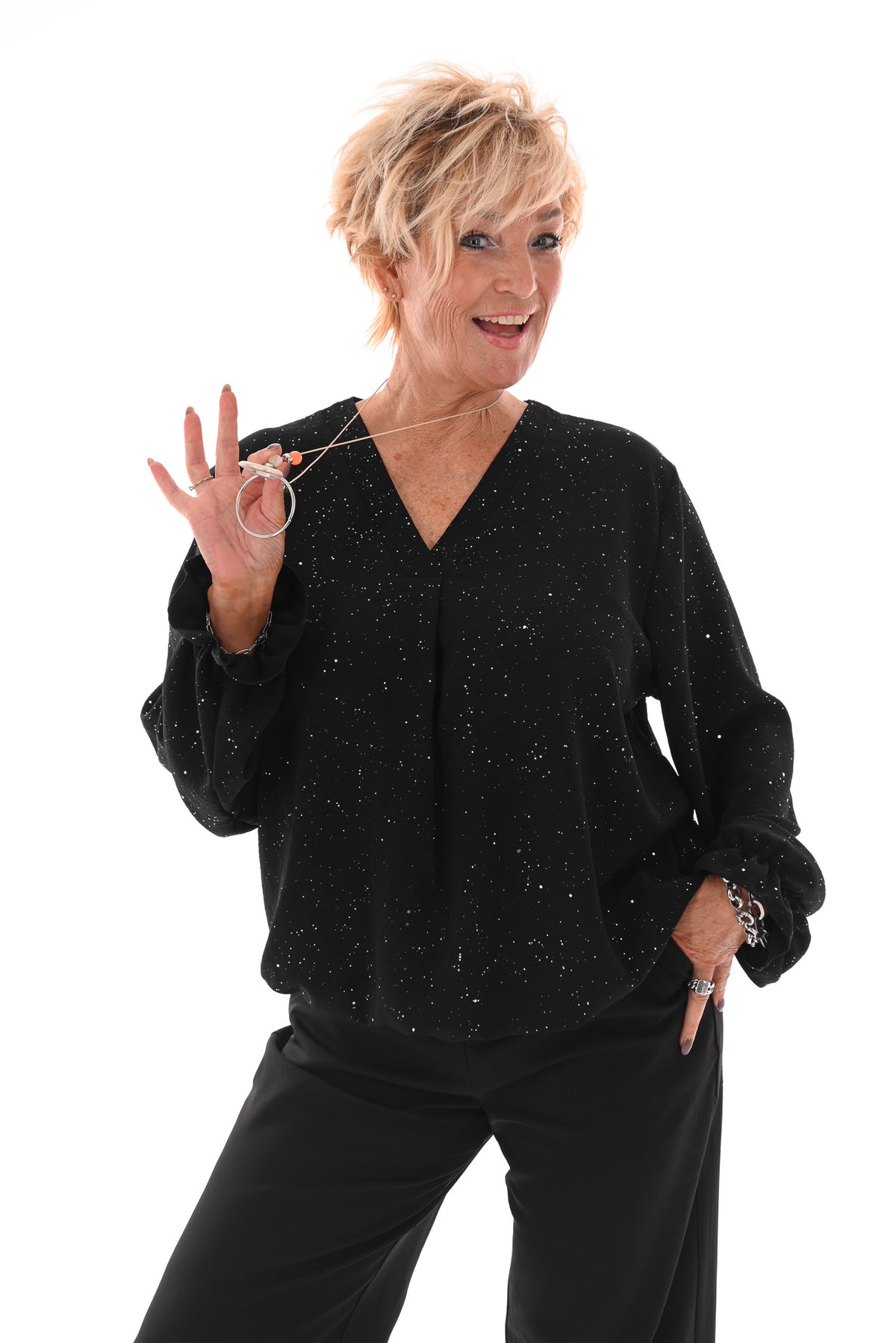 Top v-hals glitter trompetmouwen met ketting zwart