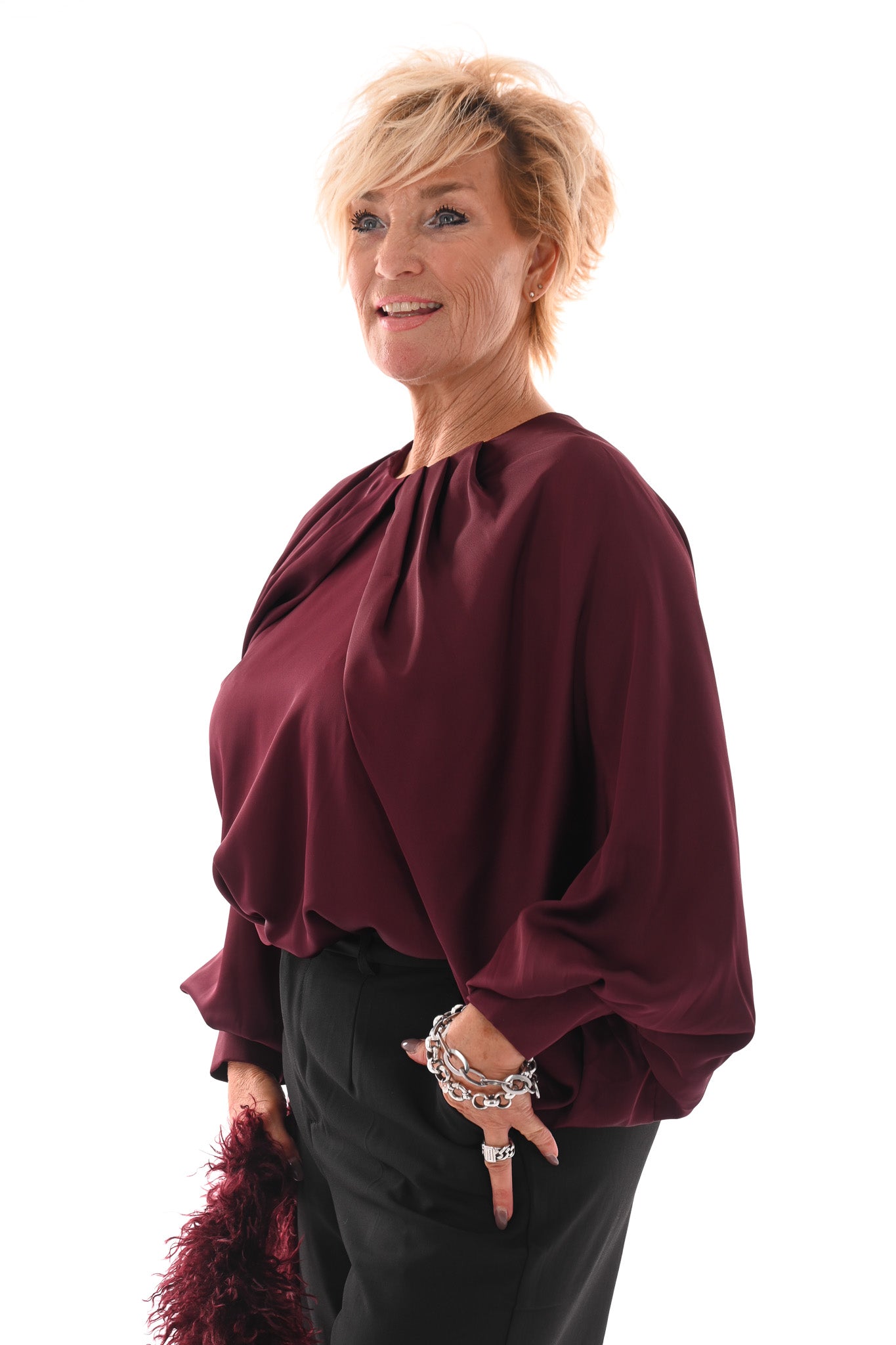 Silky blouse met pofmouwen aubergine