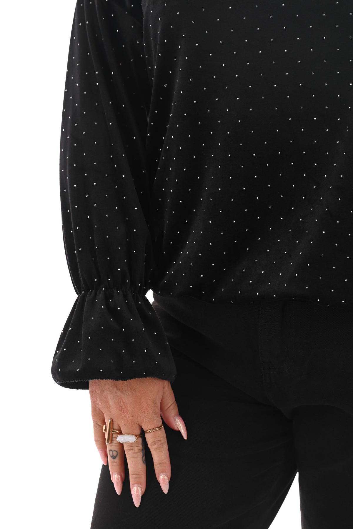 Top velvet met trompetmouwen en strass zwart