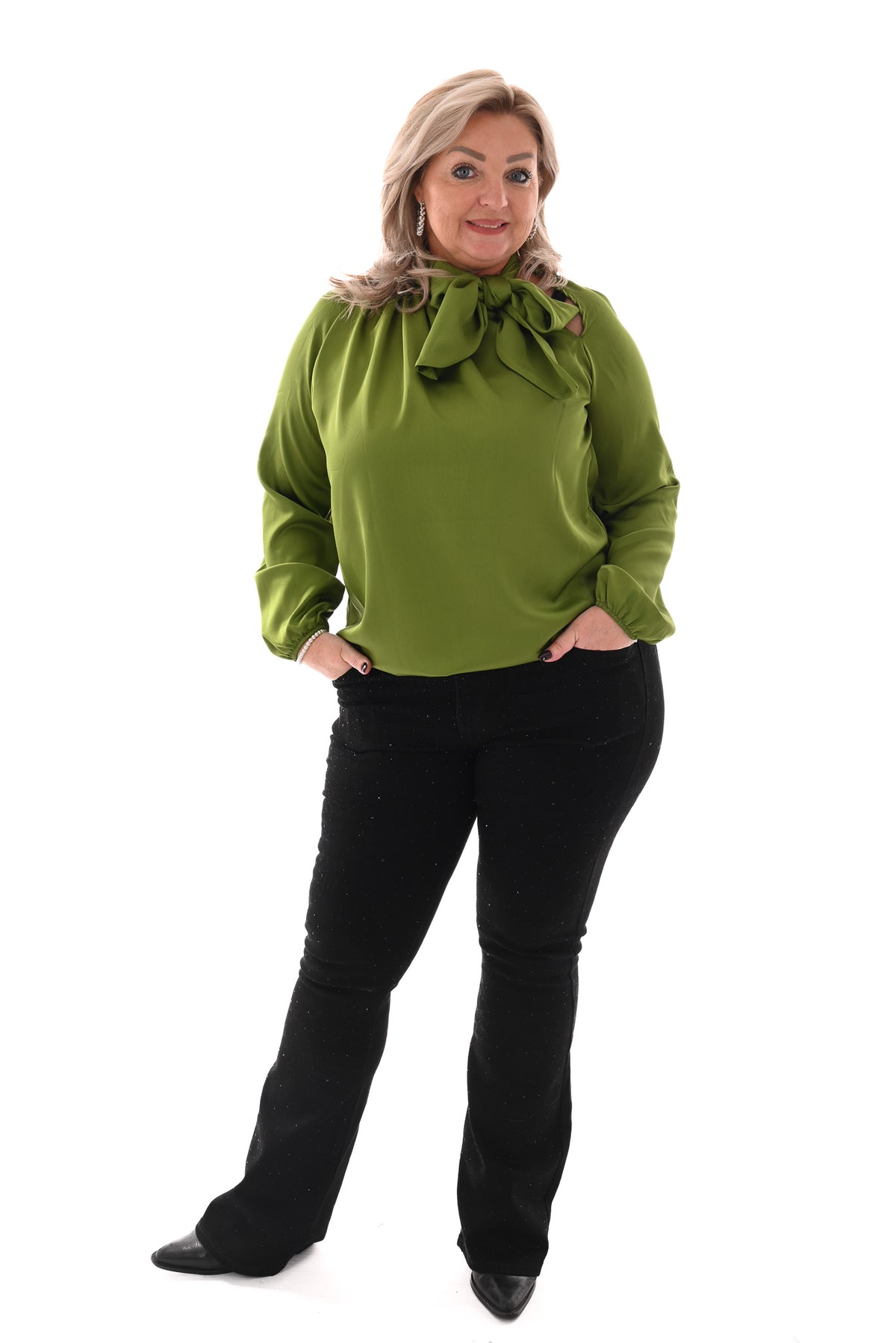 Silky blouse met strik uni groen
