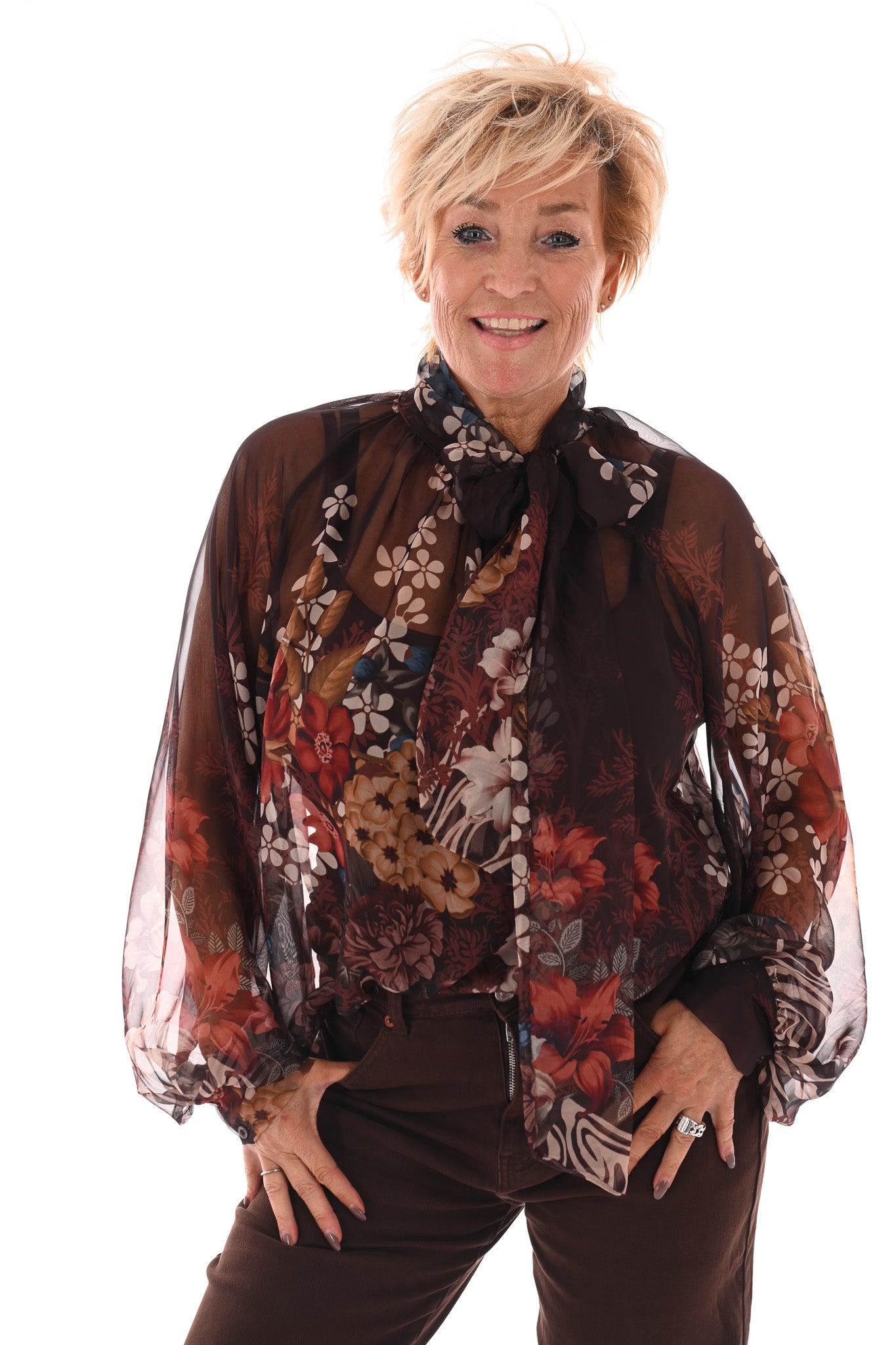 Blouse met strik bloemen donkerbruin
