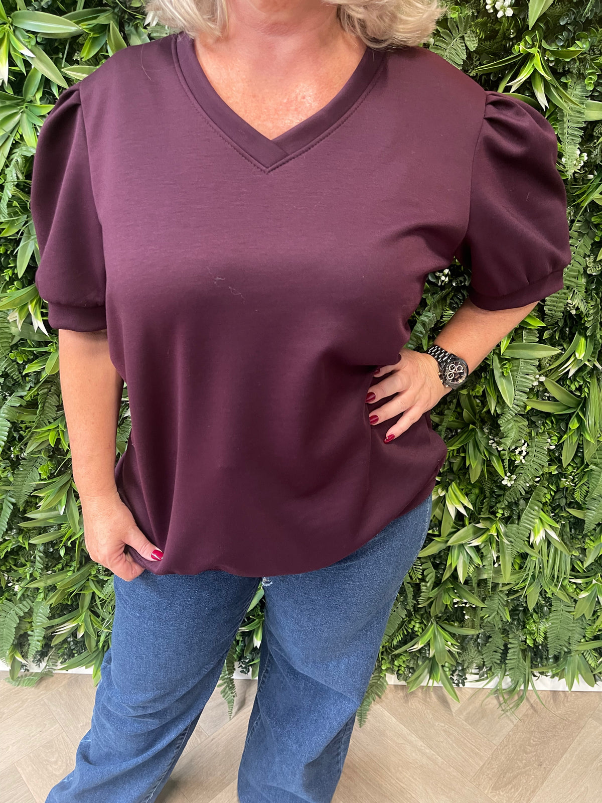 Sweater v-hals korte pofmouwen aubergine