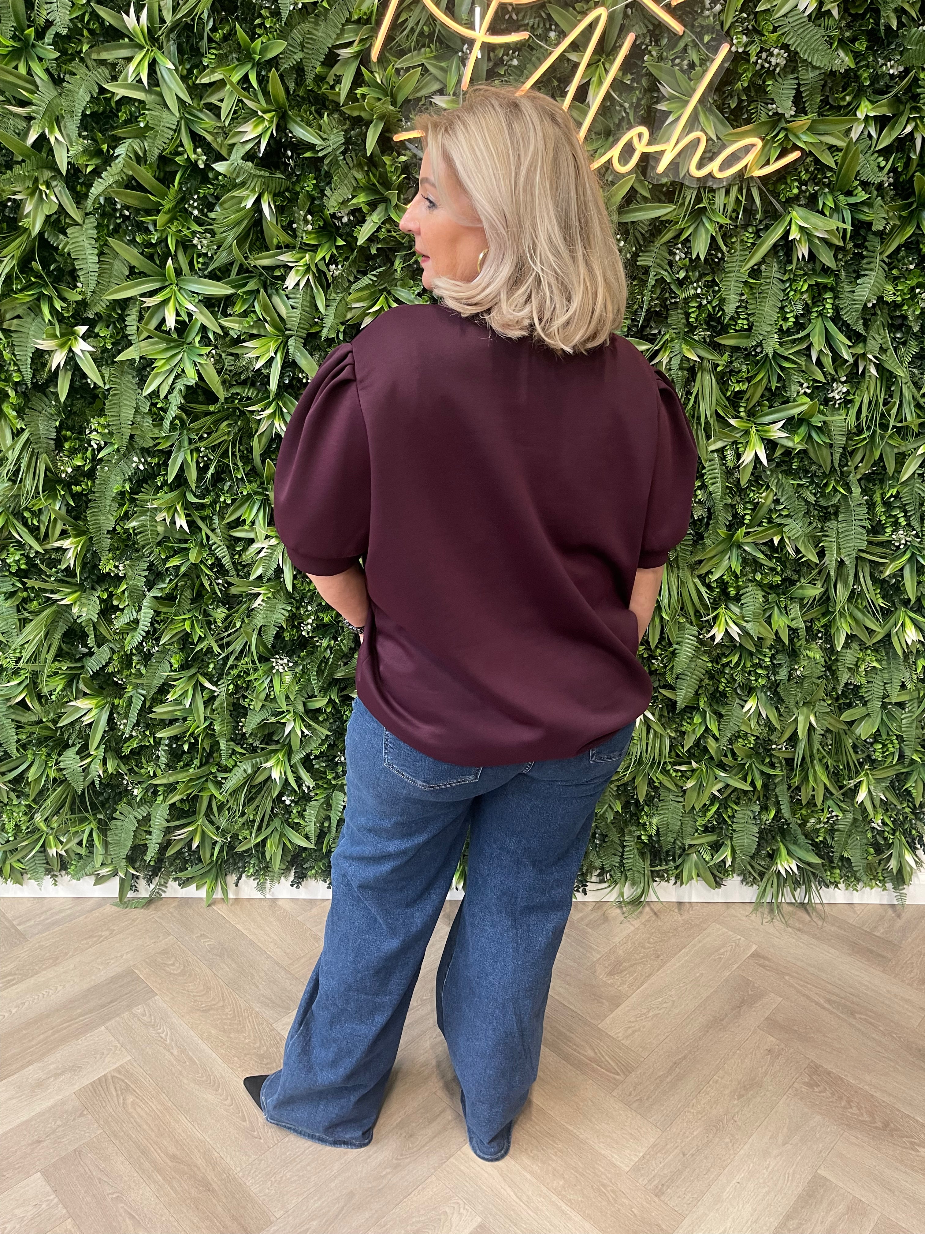 Sweater v-hals korte pofmouwen aubergine
