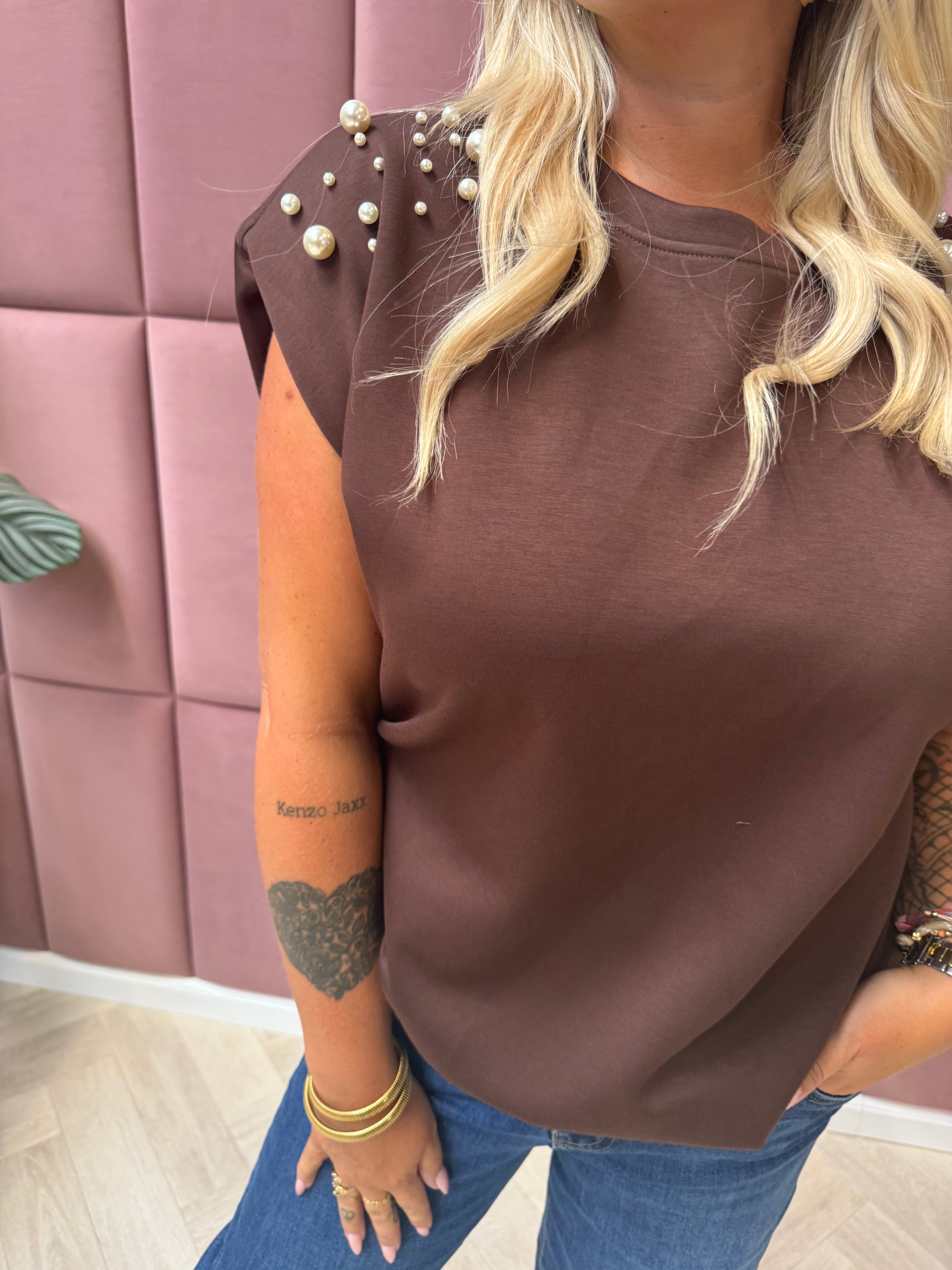 Shirt kapmouwen parels bruin