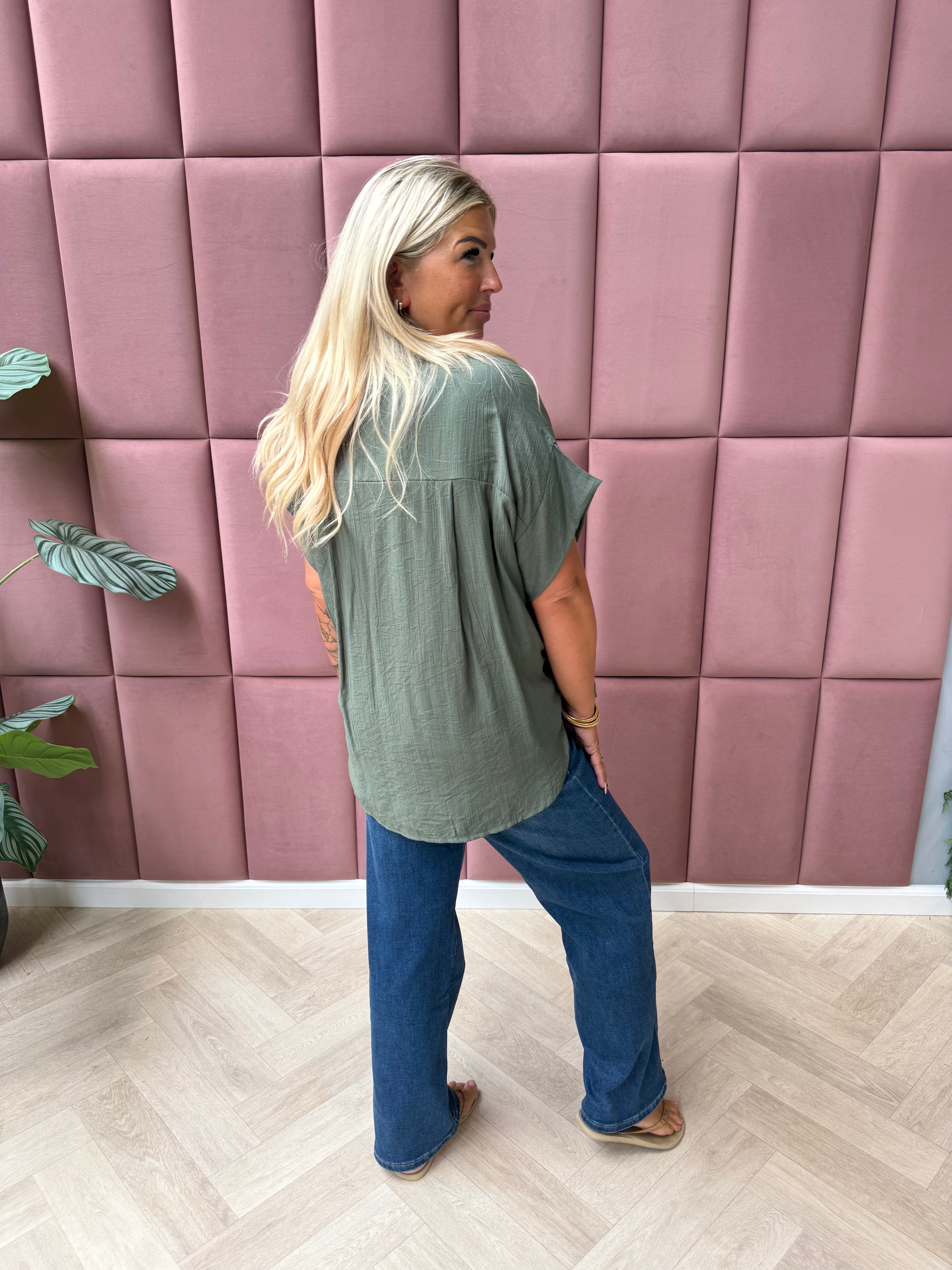 Blouse korte mouwen met veterdetail olijfgroen