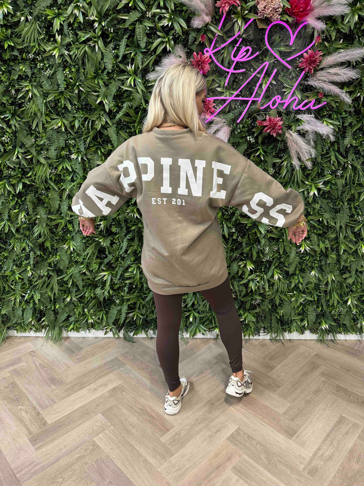 Trui happiness taupe