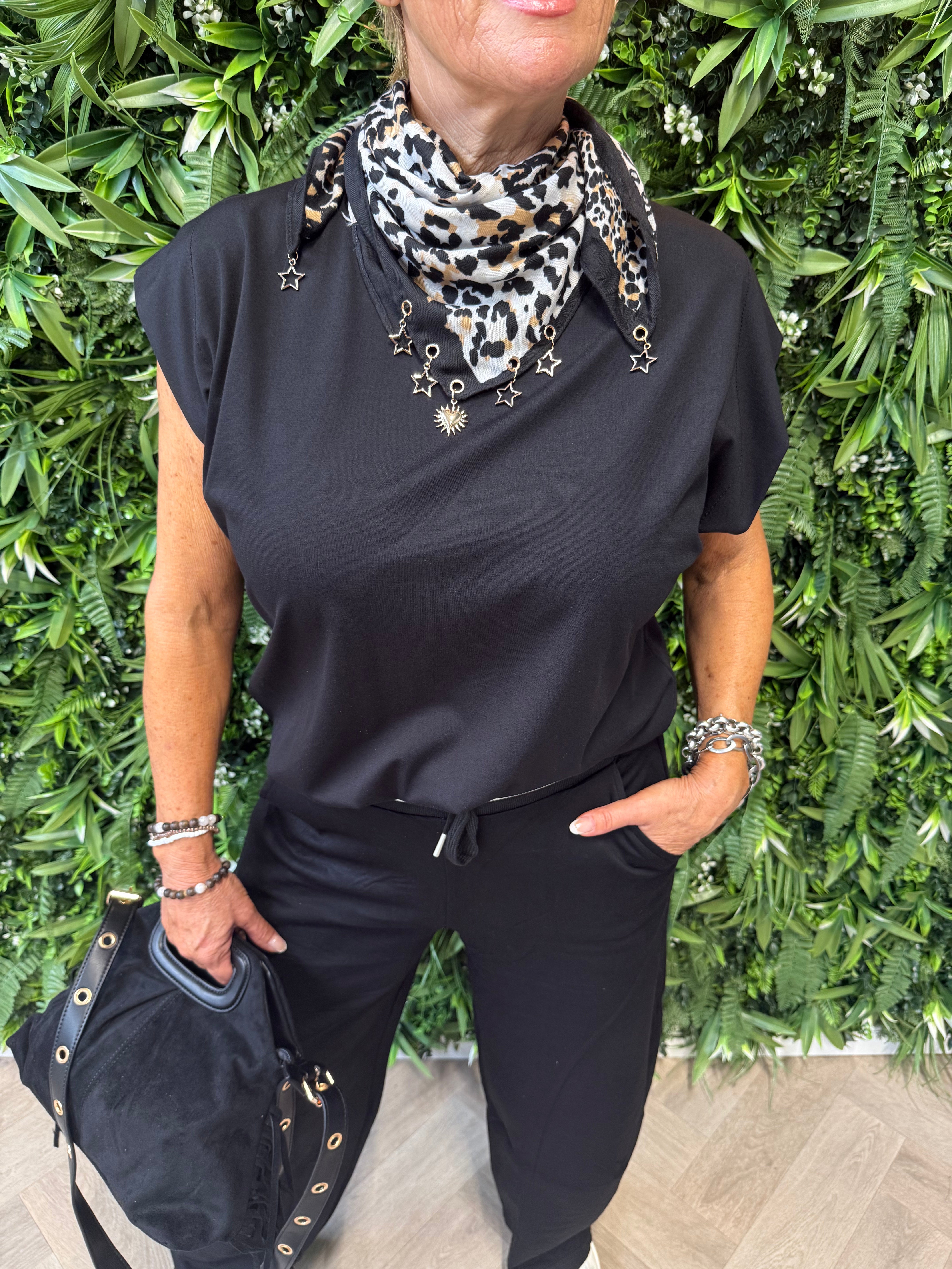 Kort sjaaltje panterprint met sierdetails wit/camel