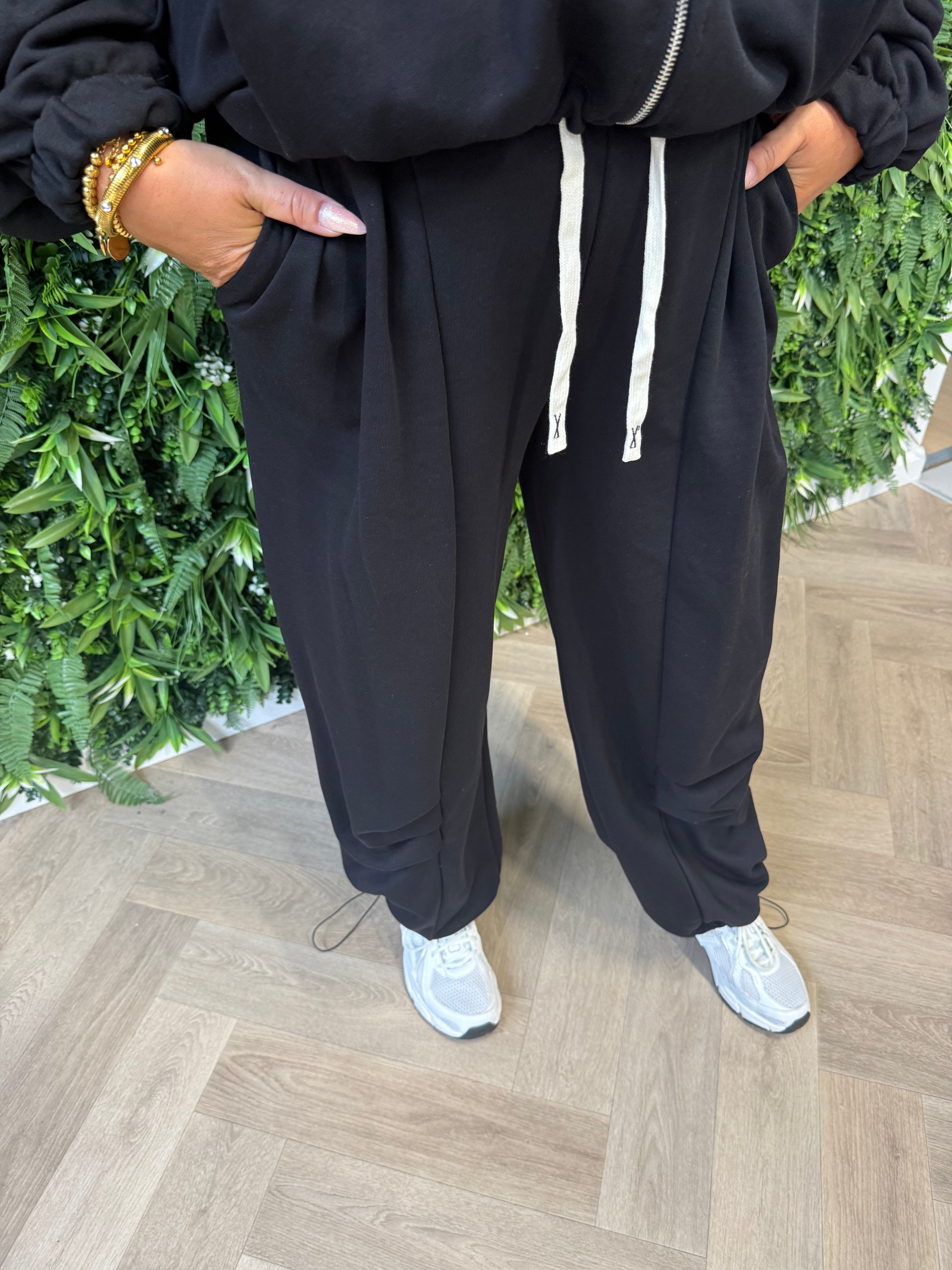 Tweedelig vest set gedrapeerde mouwen zwart