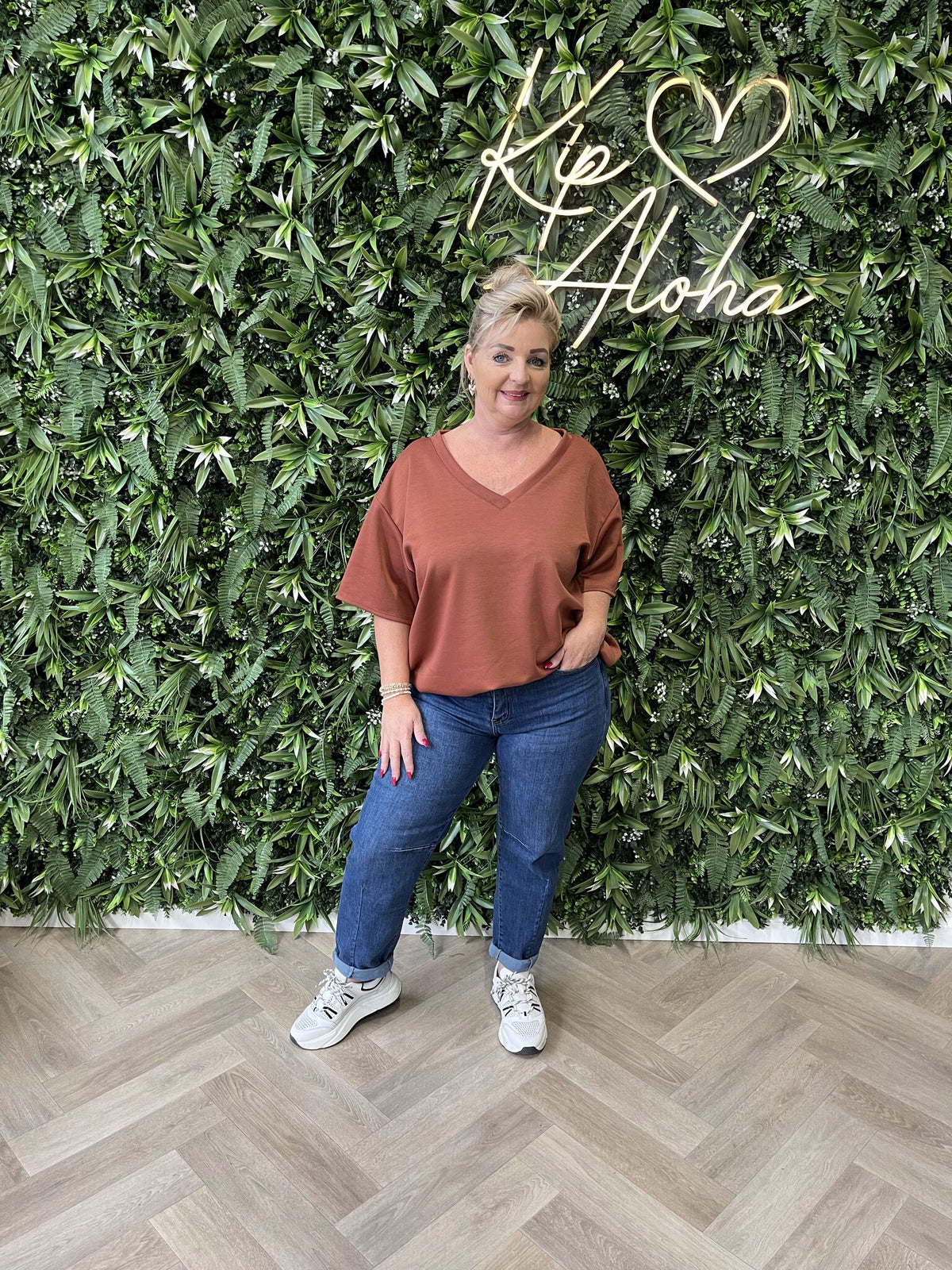 Sweater korte mouwen v-hals terracotta