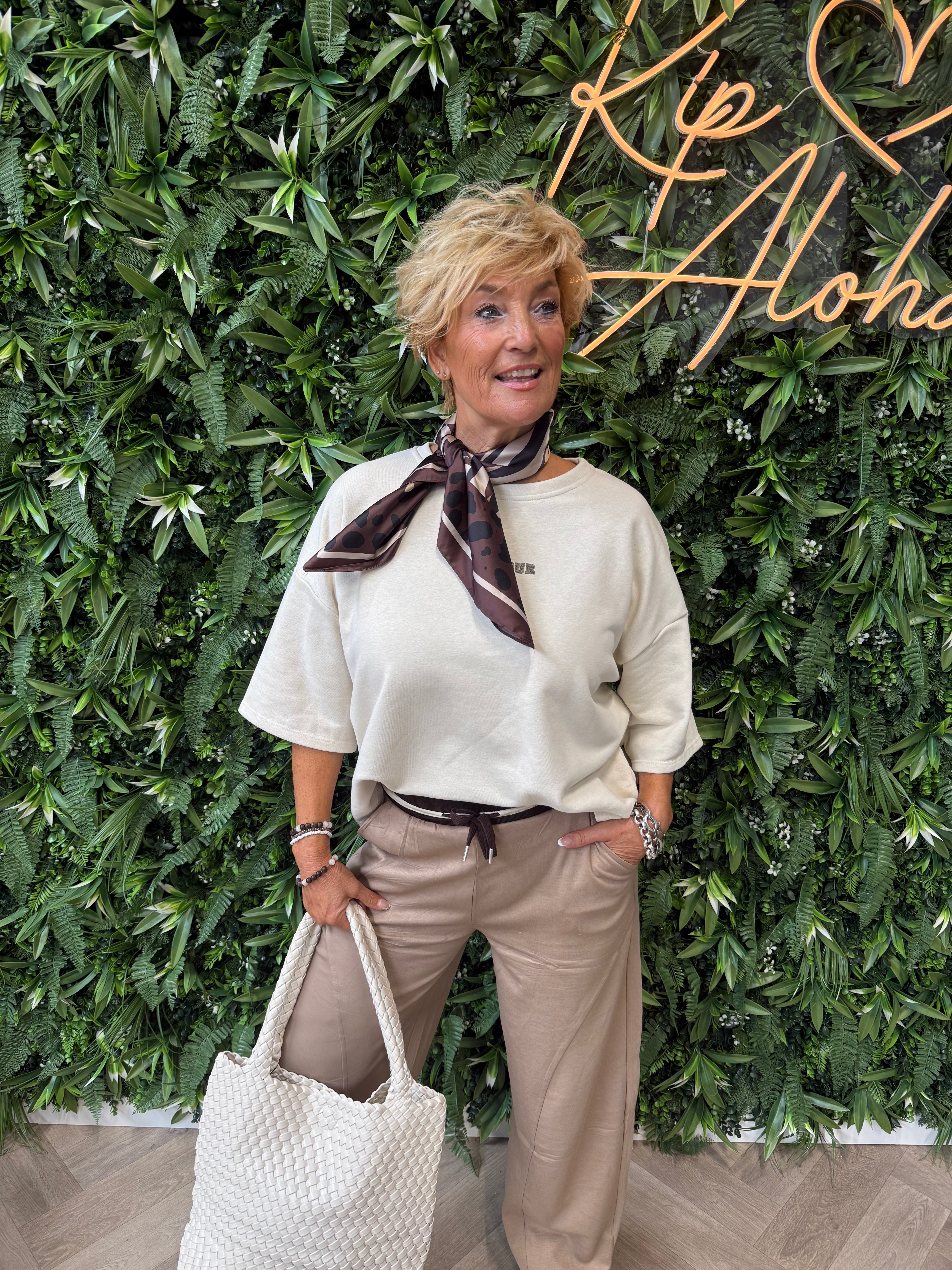 Sweater korte mouwen bonjour beige