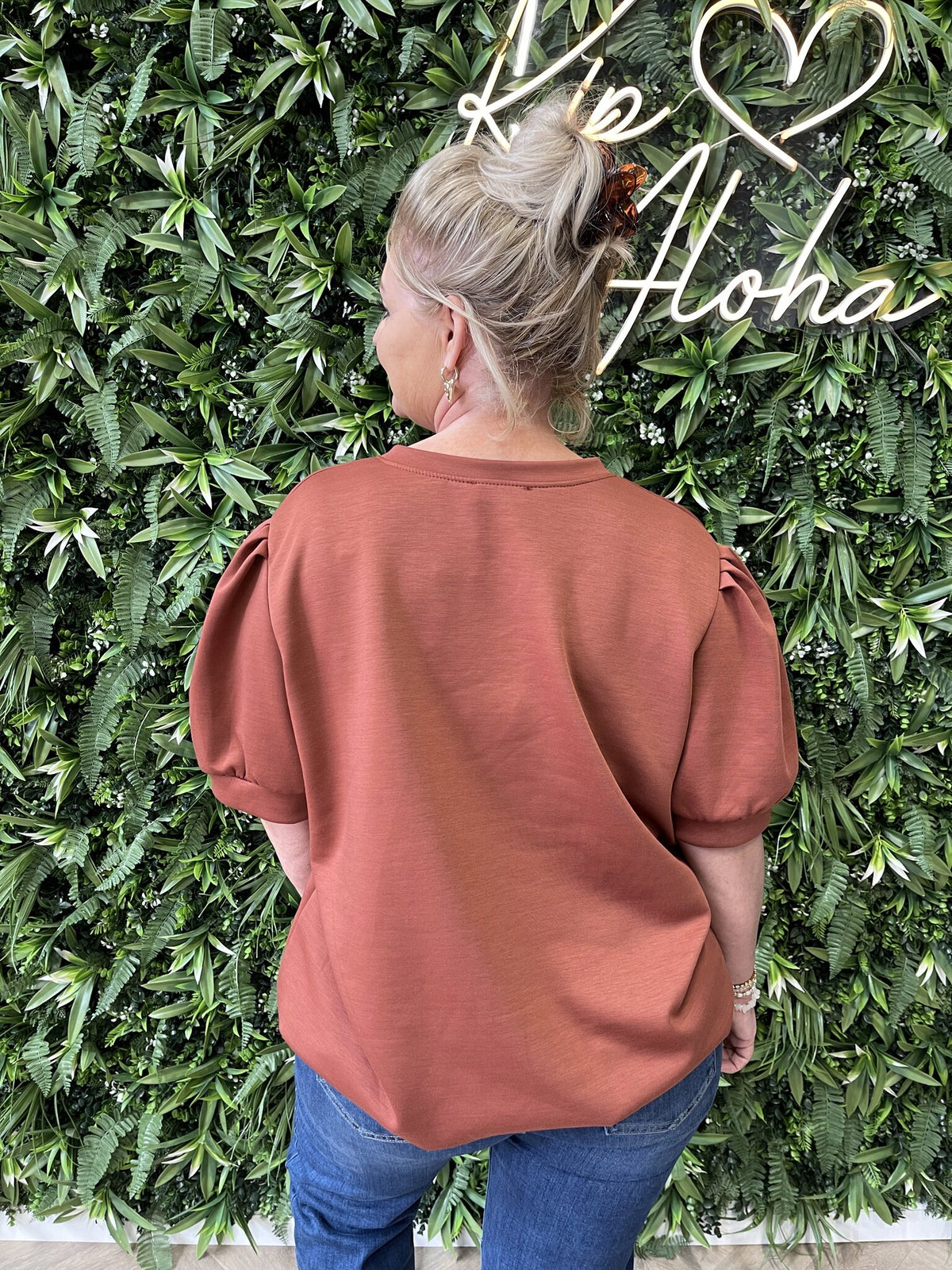 Sweater v-hals korte pofmouwen terracotta