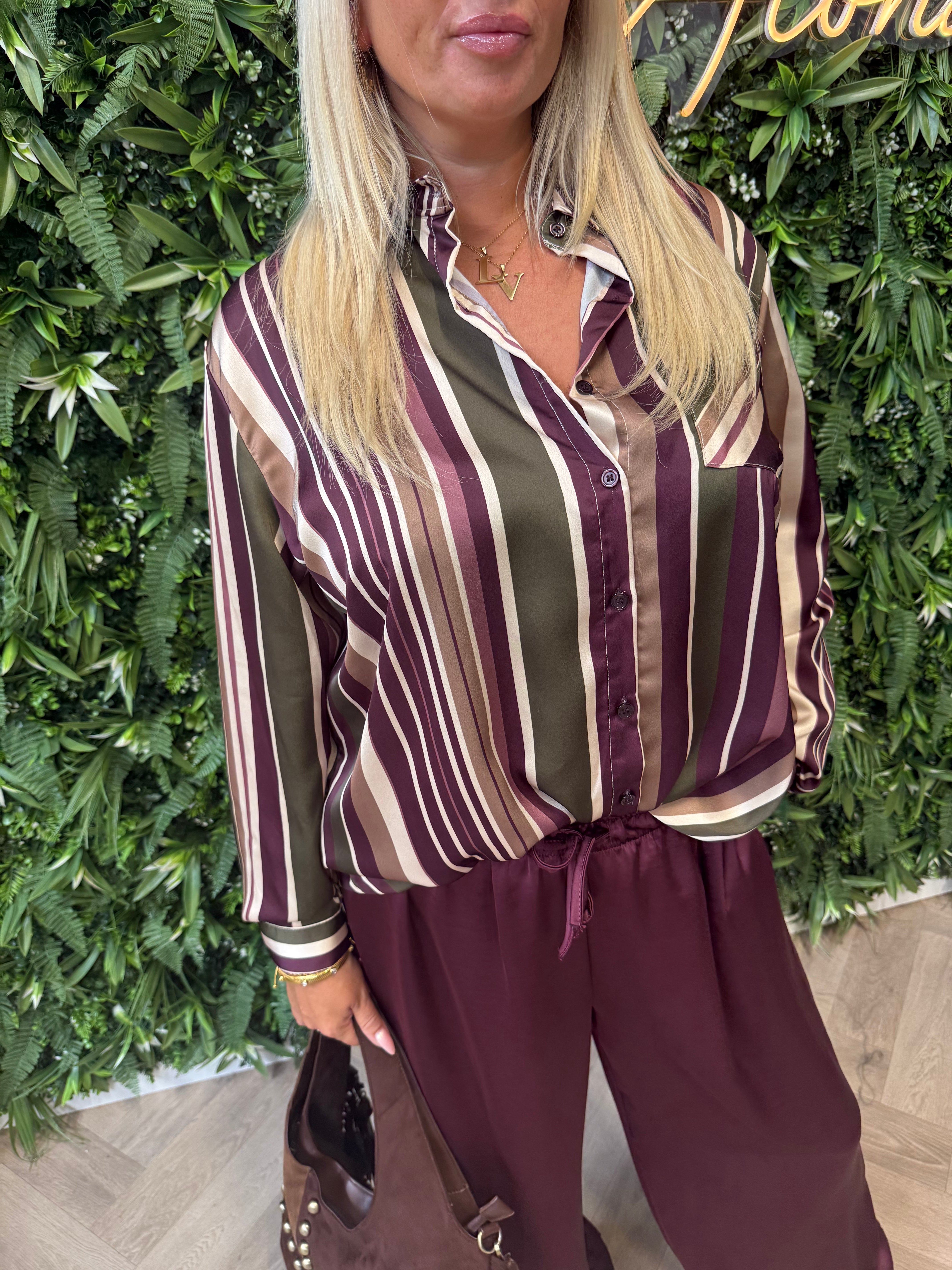 Blouse strepen met borstzakje legergroen
