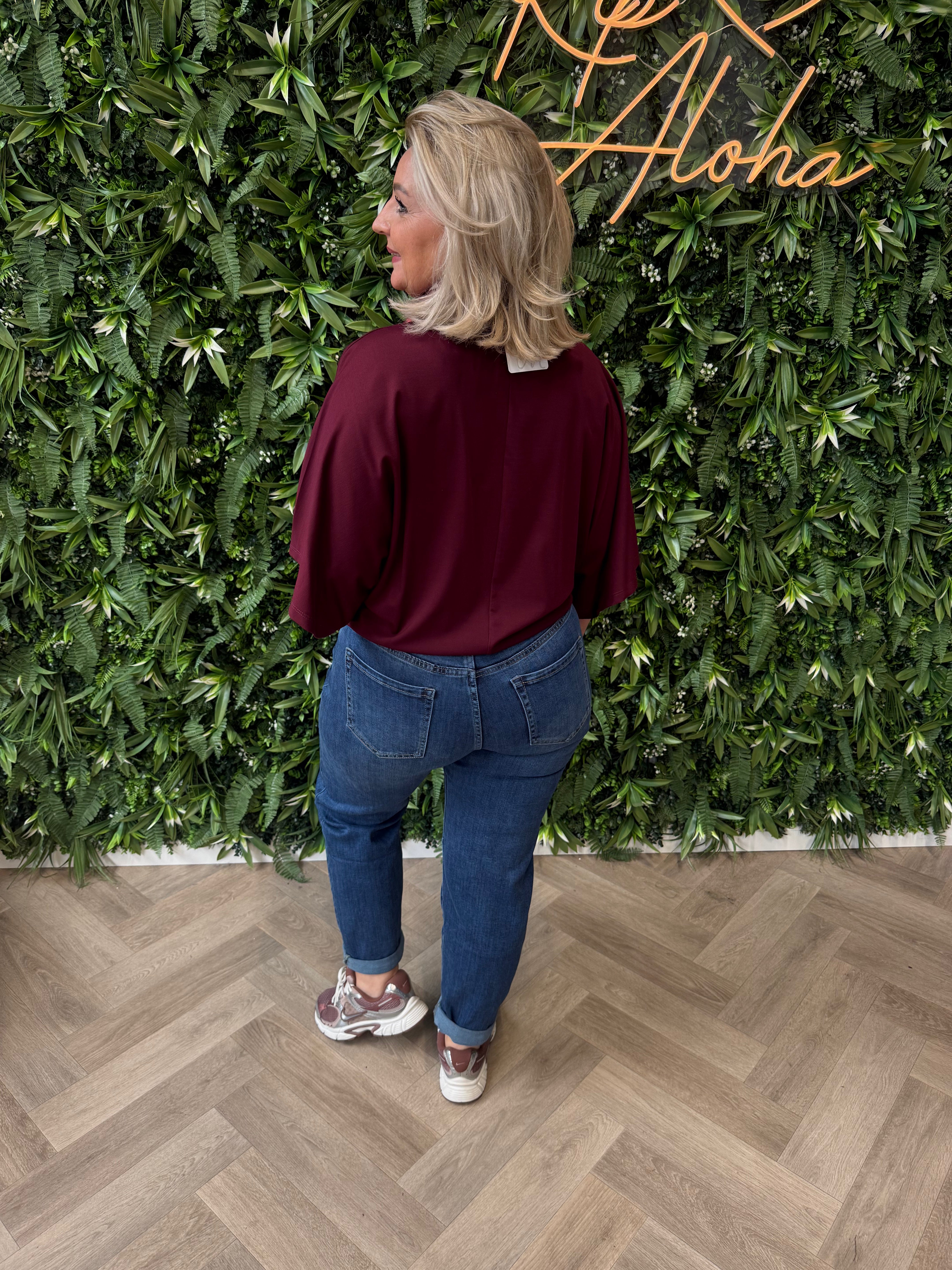 Top met elastieken onderkant bordeaux