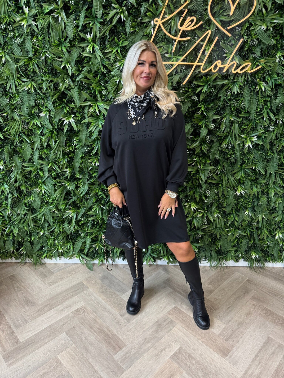 Sweaterdress soho zwart