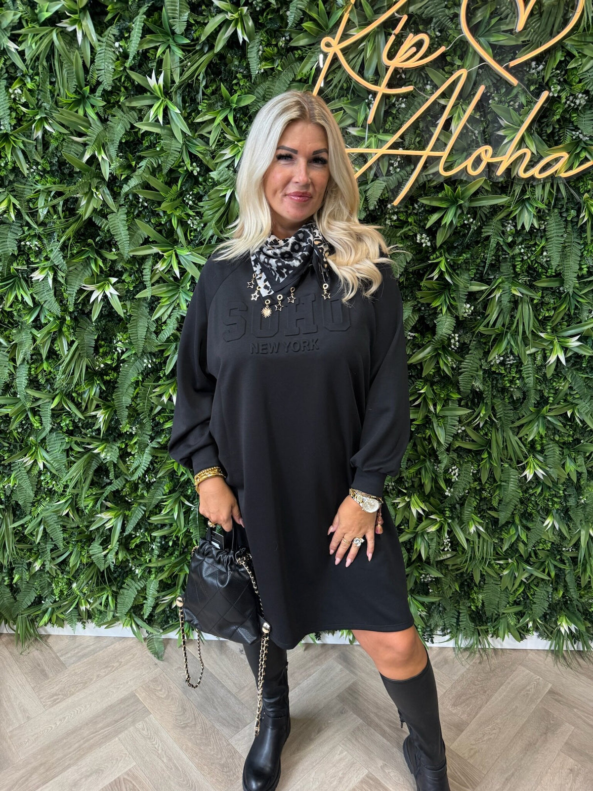Sweaterdress soho zwart
