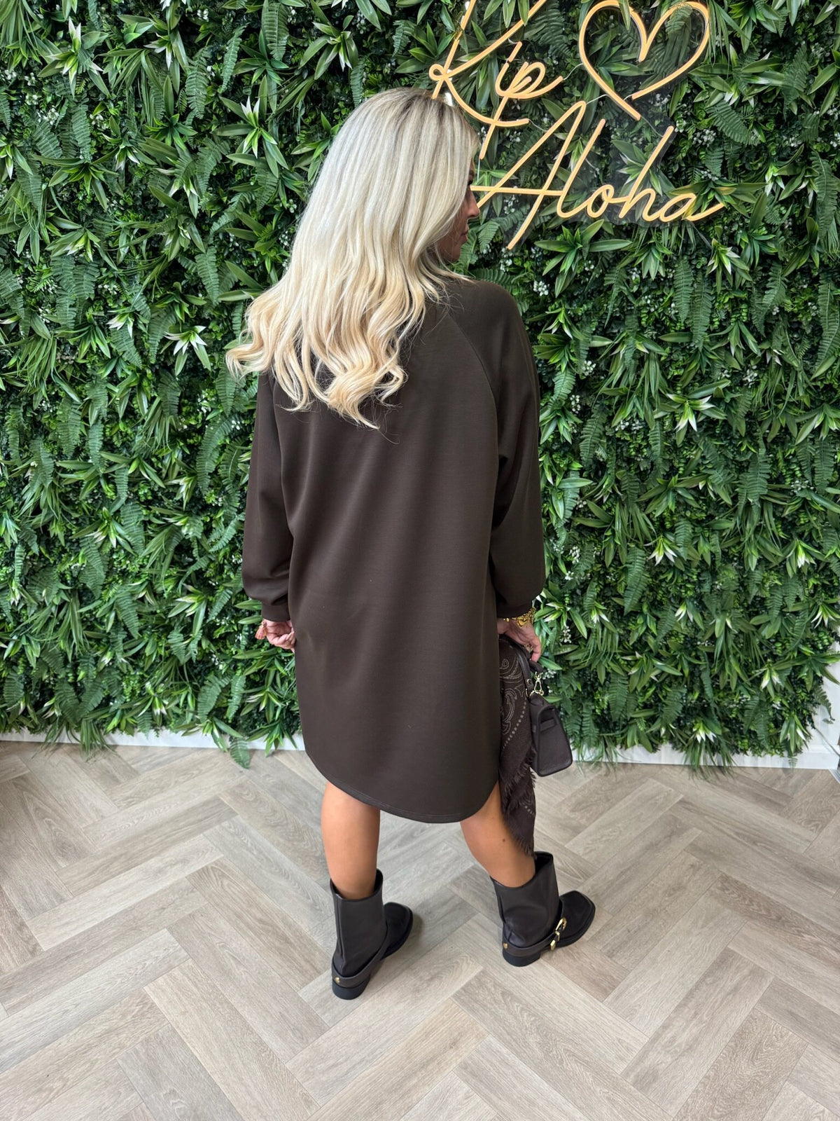 Sweaterdress soho donkerbruin