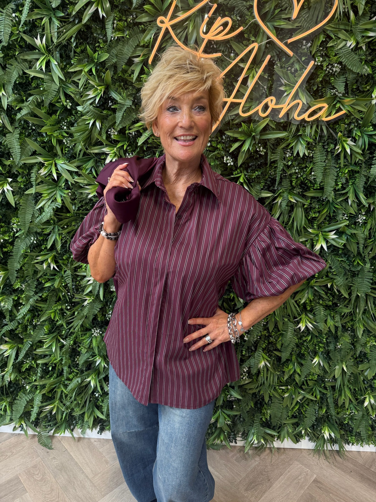 Blouse gestreept met pofmouwen bordeaux
