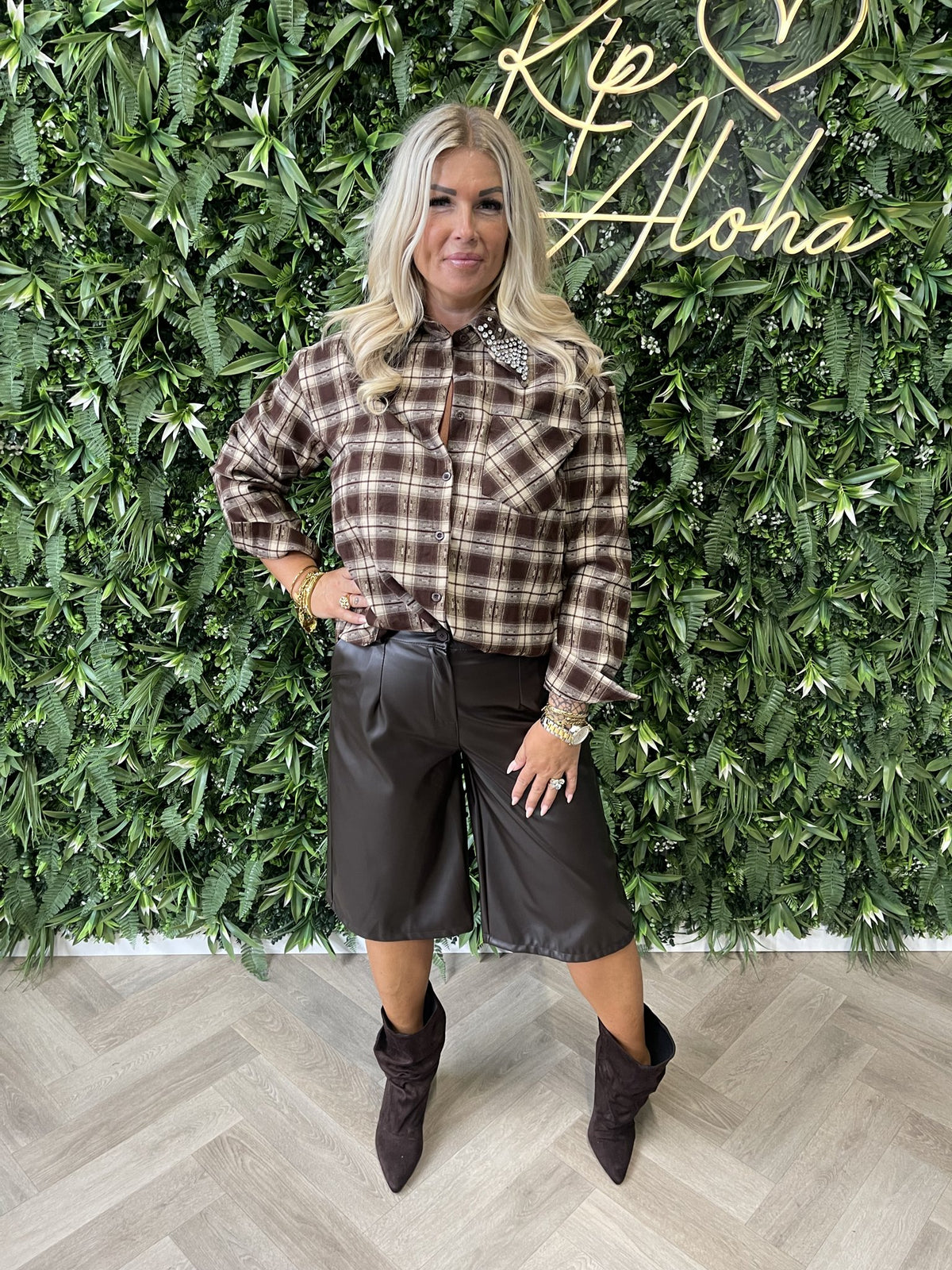 Leatherlook bermuda donkerbruin