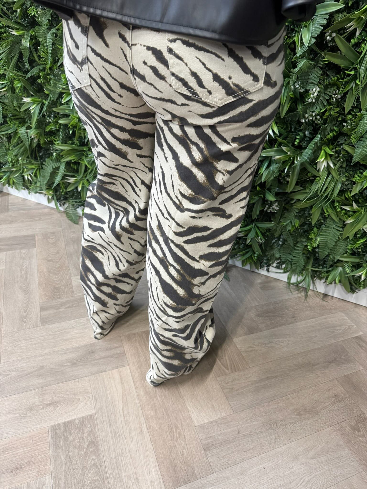 Laulia zebra balloon jeans beige