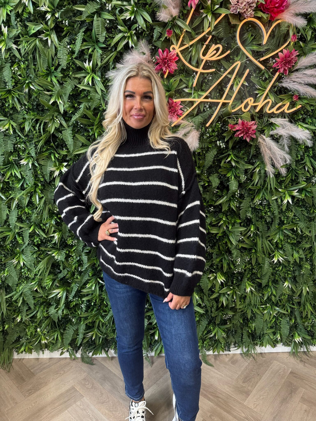 Gebreide trui turtle neck streepjes zwart