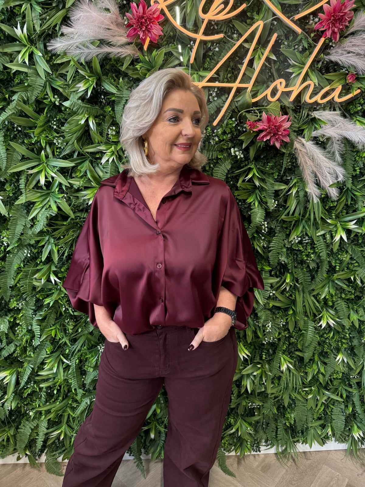 Silky blouse met korte pofmouwen bordeaux