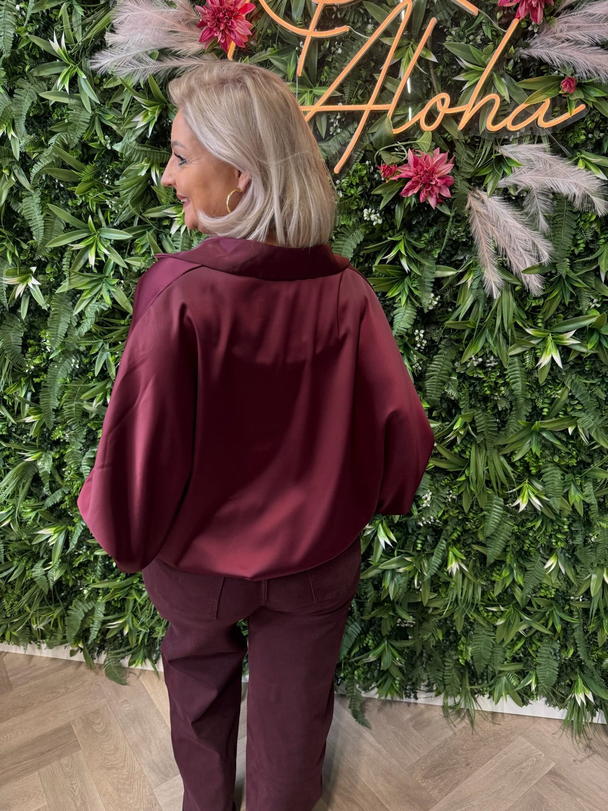 Silky blouse met korte pofmouwen bordeaux