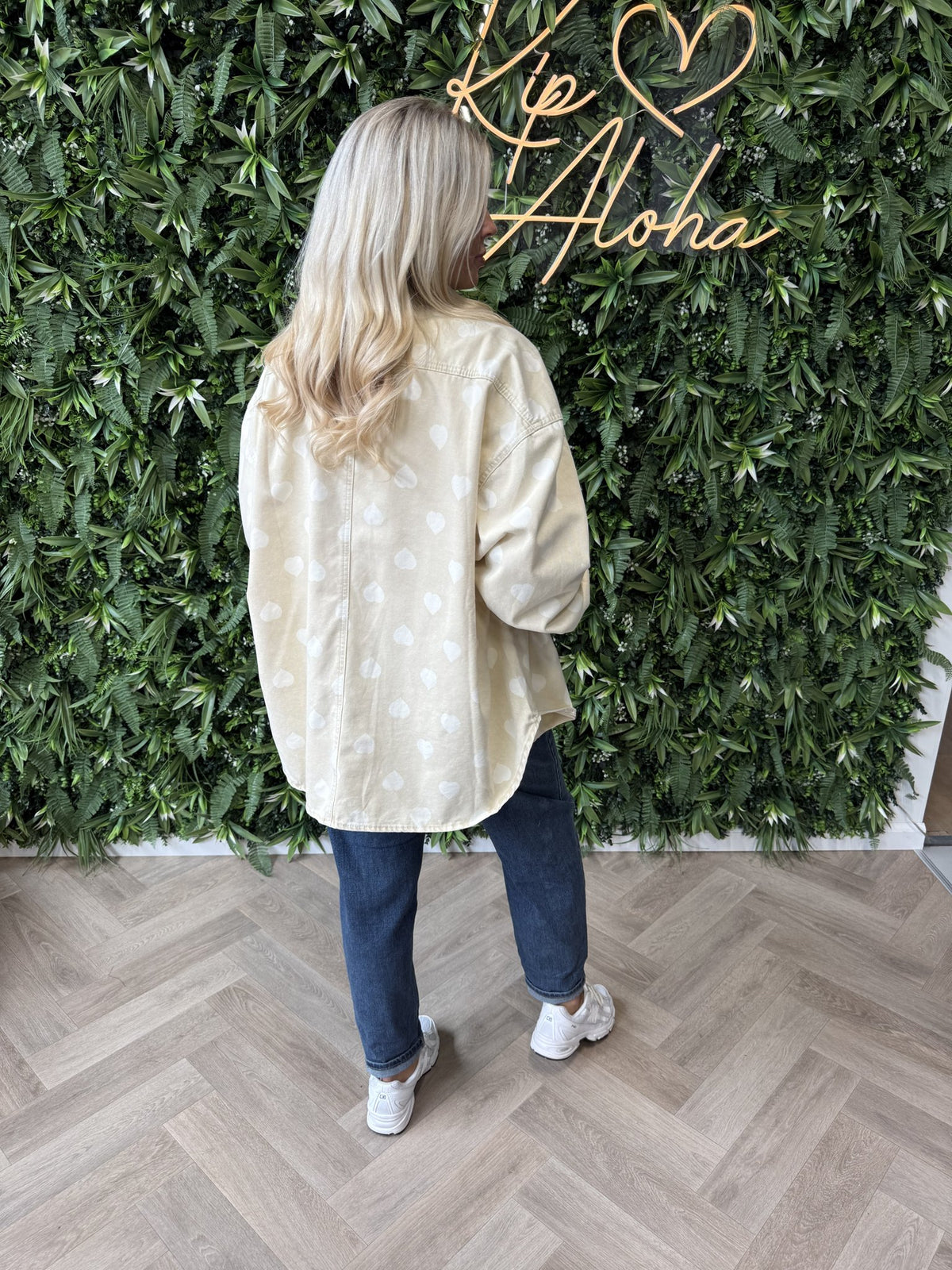 Denim blouse hartjes grote knopen creme