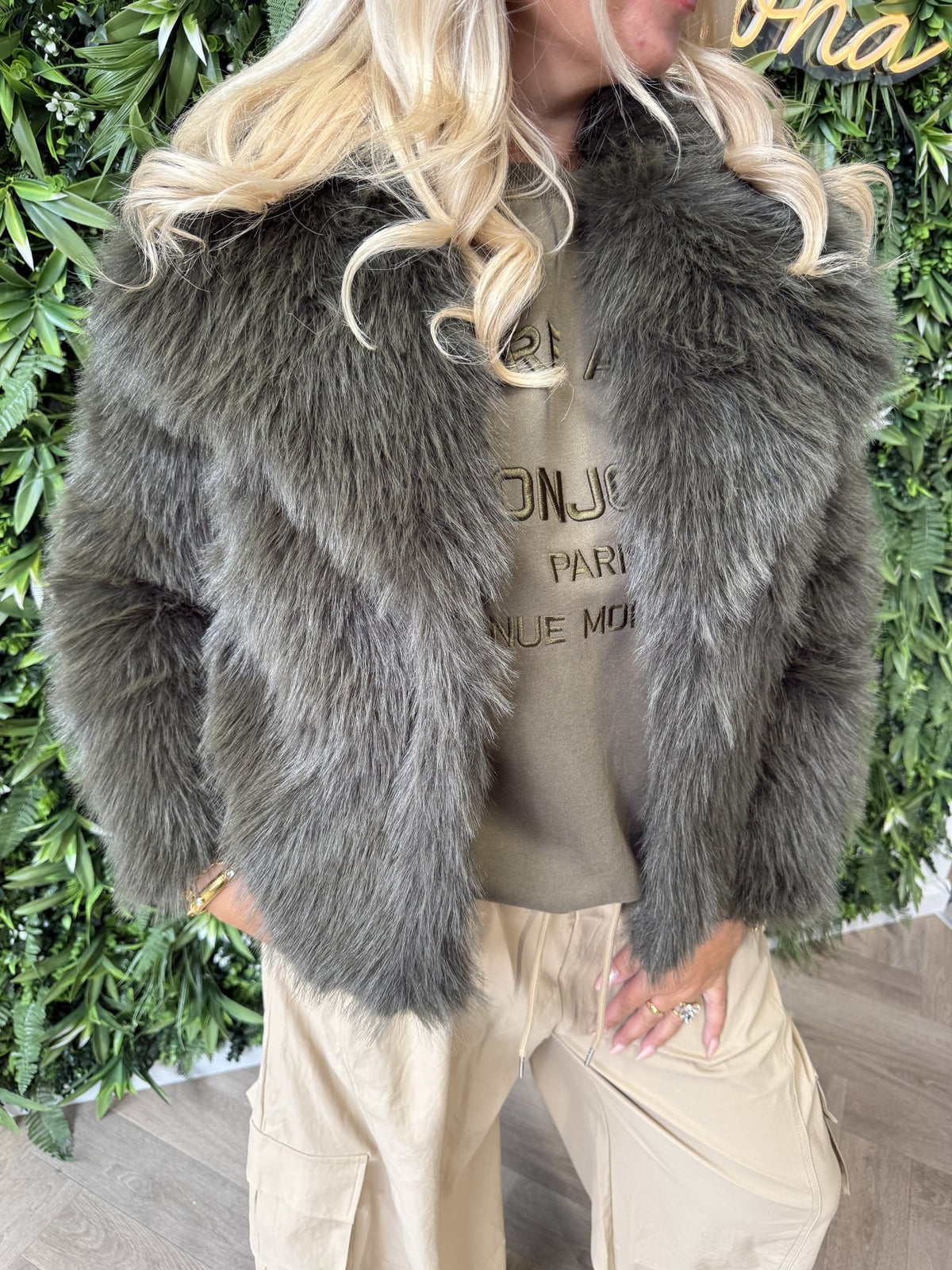 Fake fur jas legergroen